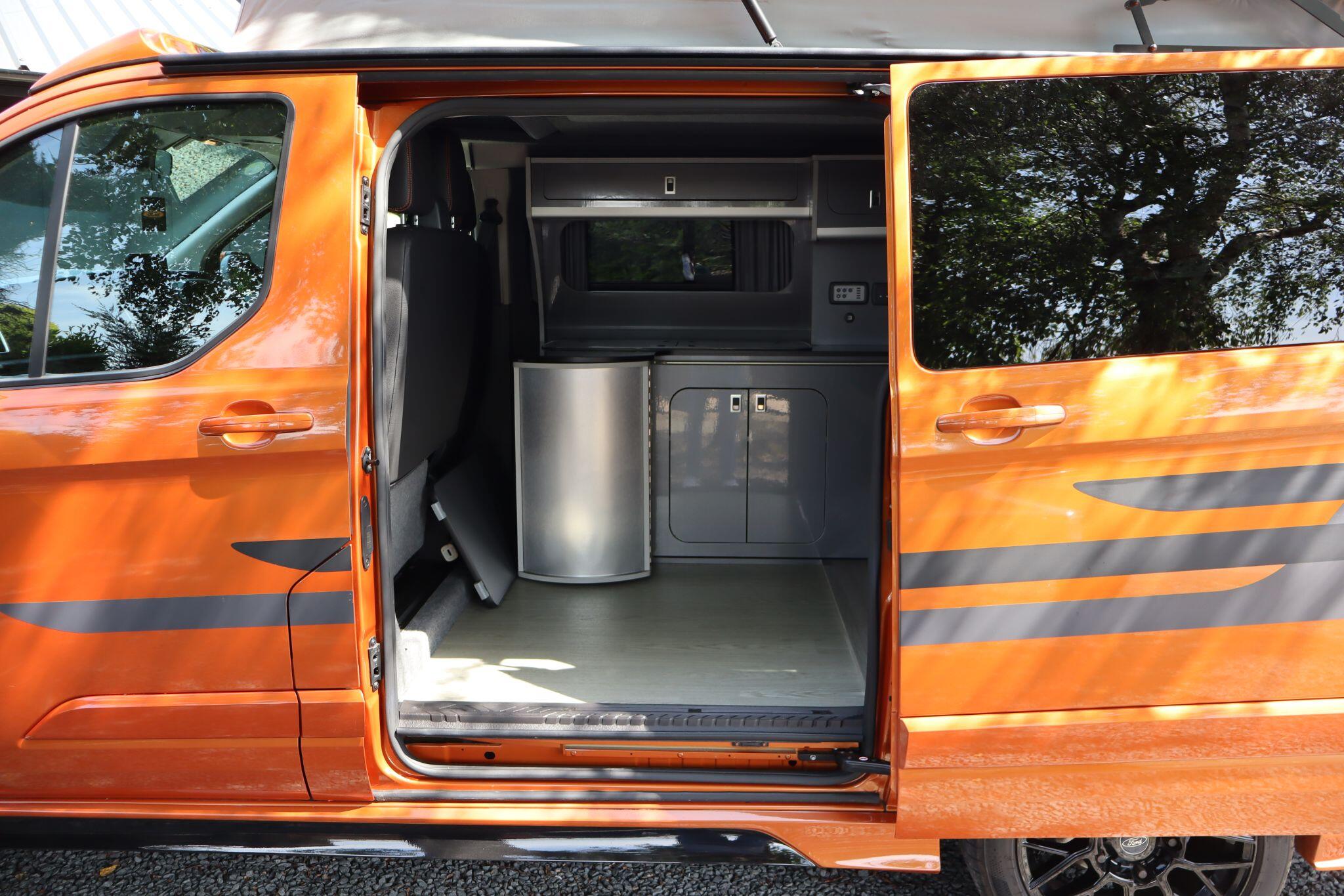 2020 Ford Transit Custom Limited Campervan with Electric bed