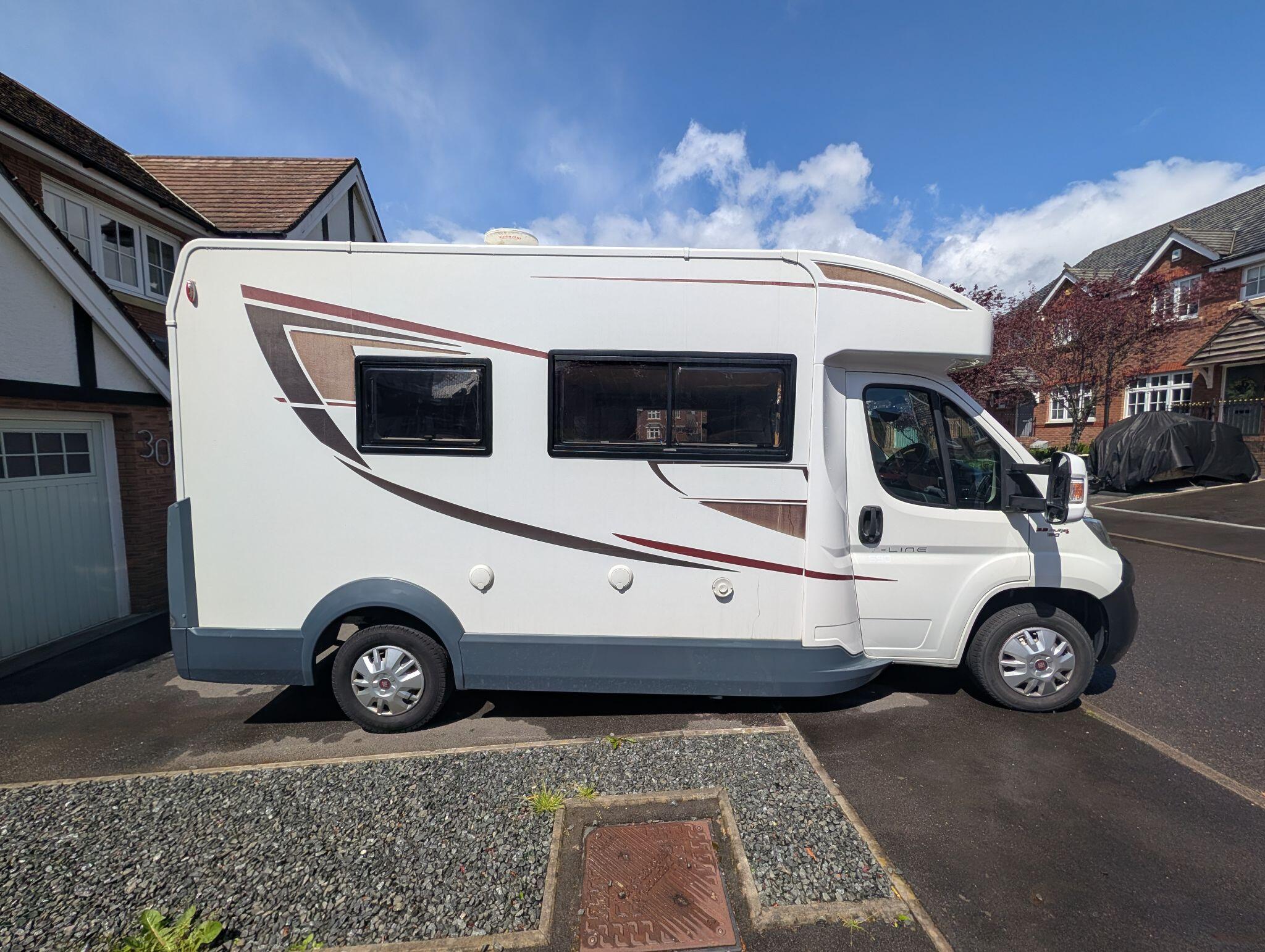 2018 Roller Team T-Line 590