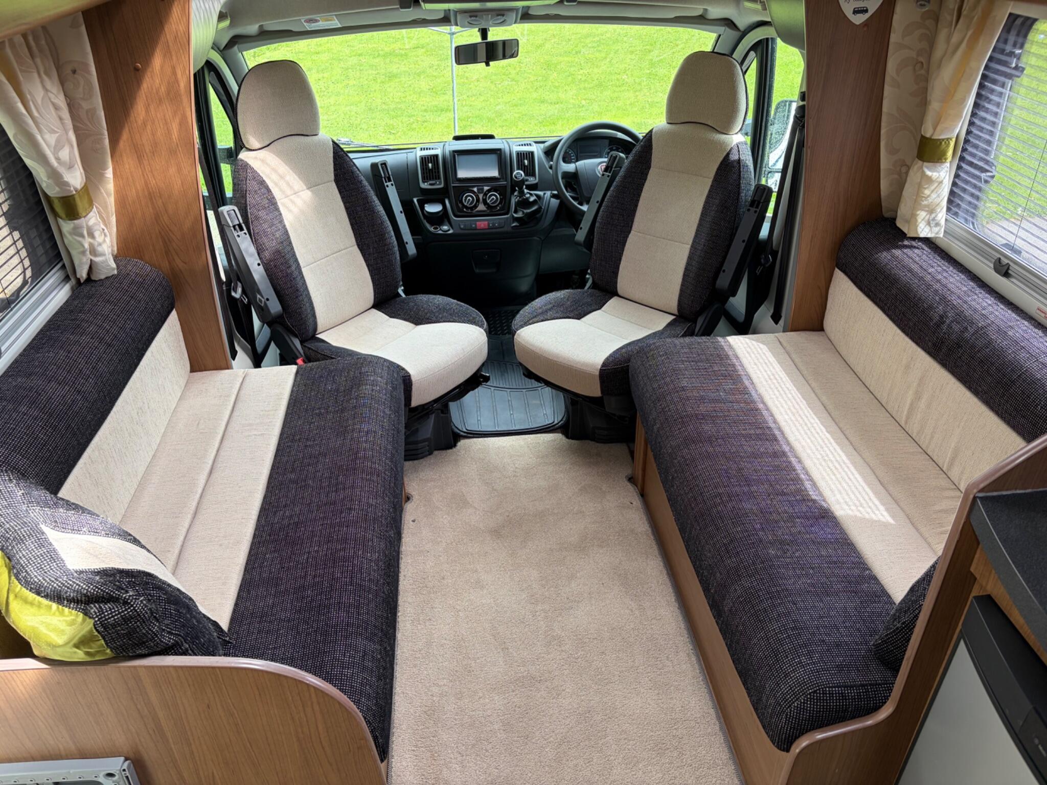 2011 Auto-Trail Tracker RS (24 Month Warranty)