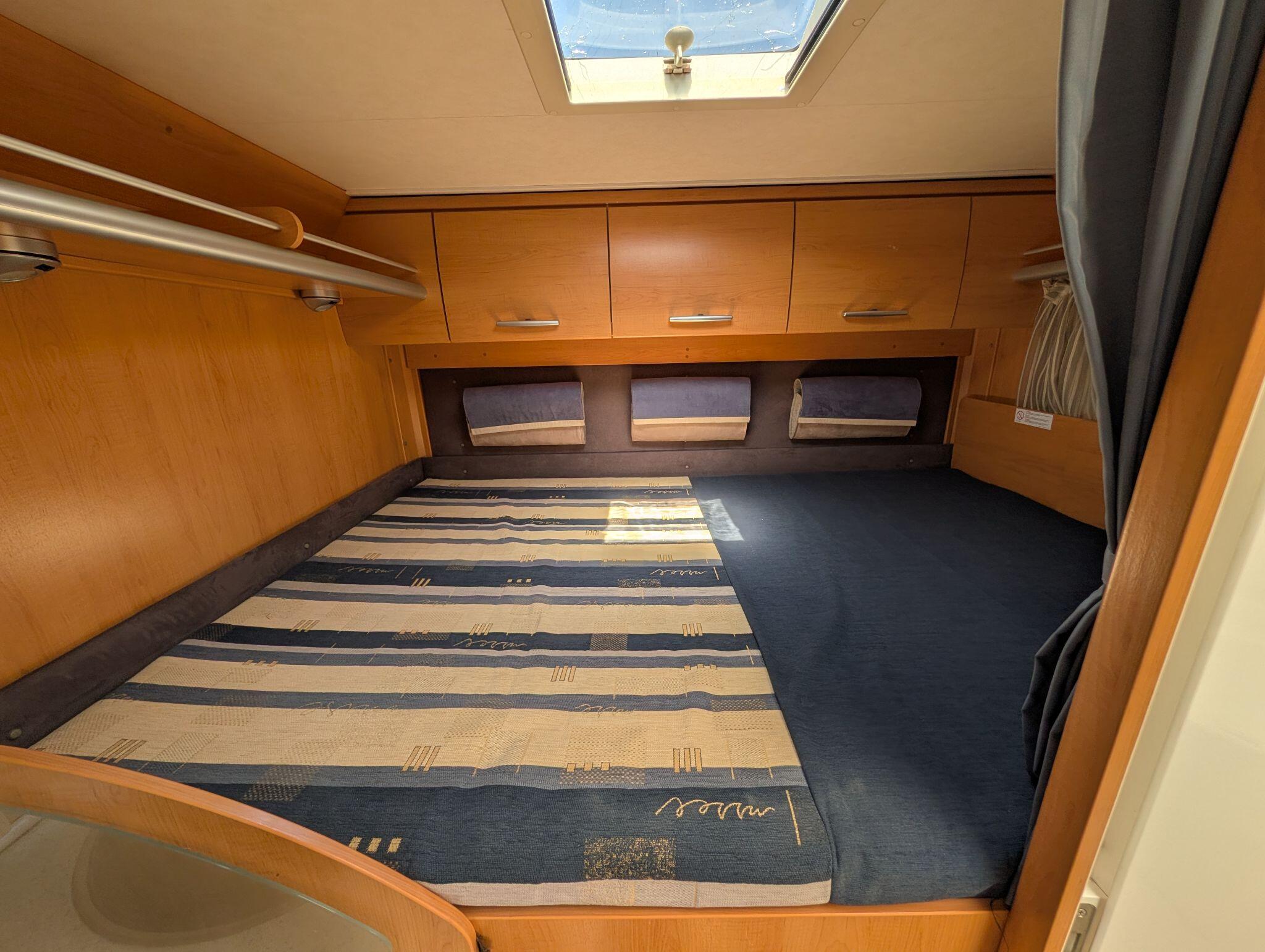 2007 Hymer C522