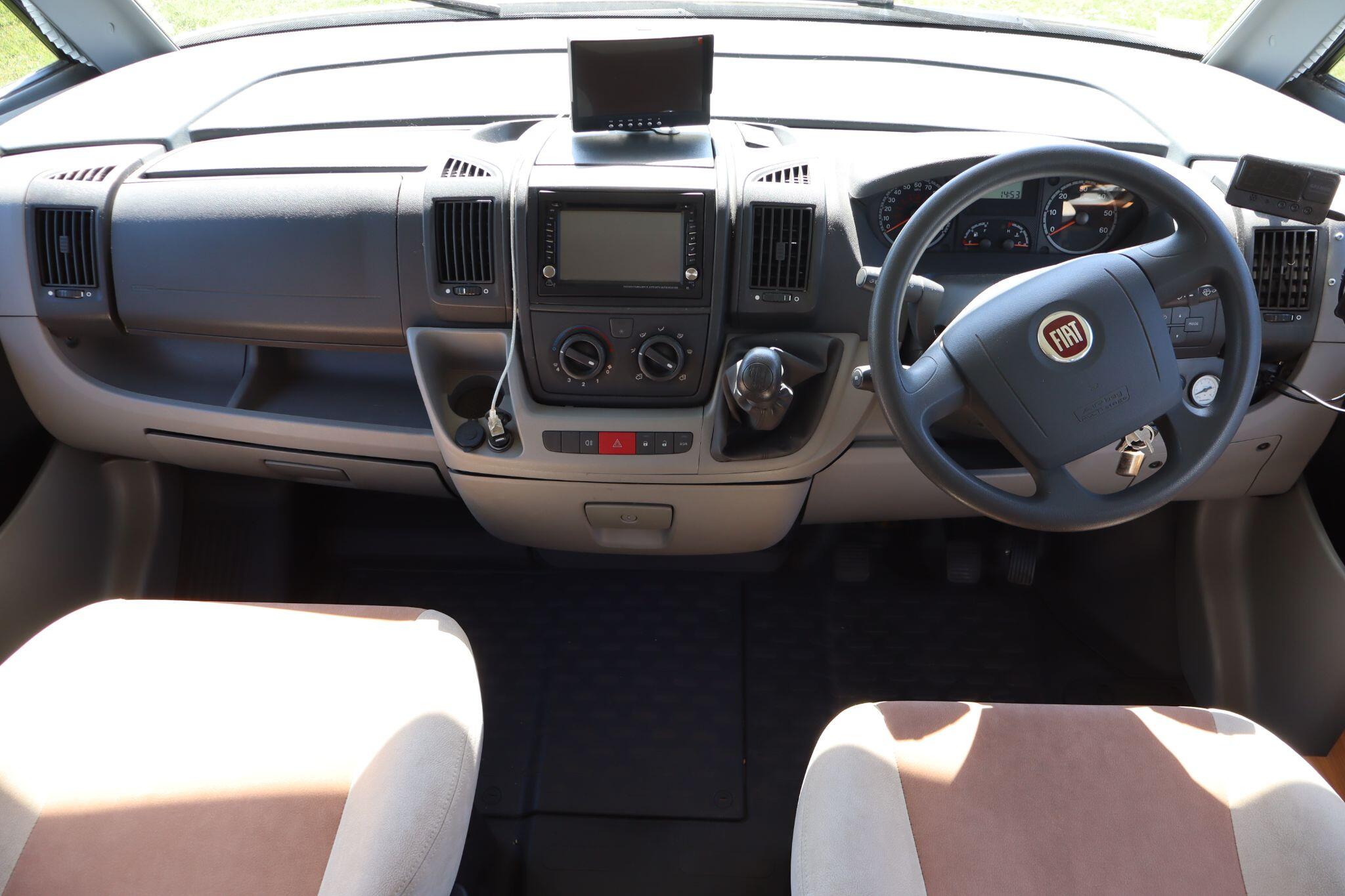 2008 Burstner Aviano i640