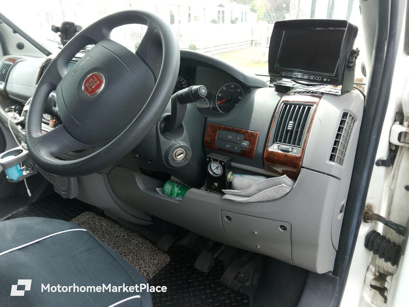 2010 Swift Sundance 530 LP 2 Berth Compact Motorhome FSH Located in Chester