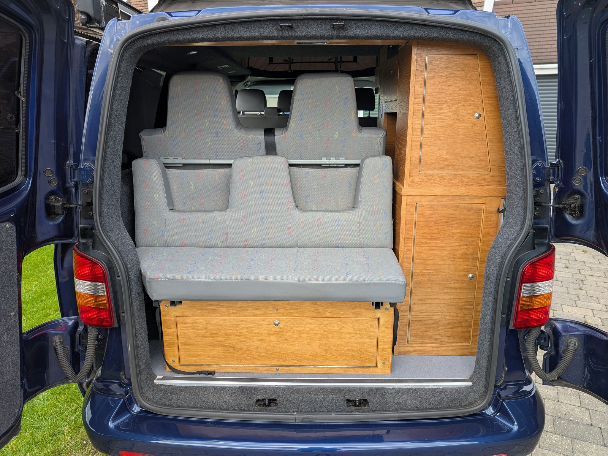 2009 Volkswagen Transporter T5 Campervan