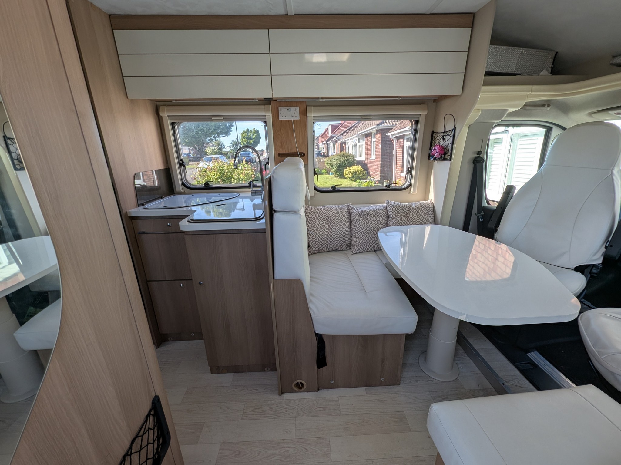 2014 Roller Team Zefiro 269P Island Bed