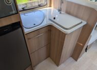 2014 Roller Team Zefiro 269P Island Bed