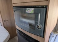 2014 Roller Team Zefiro 269P Island Bed
