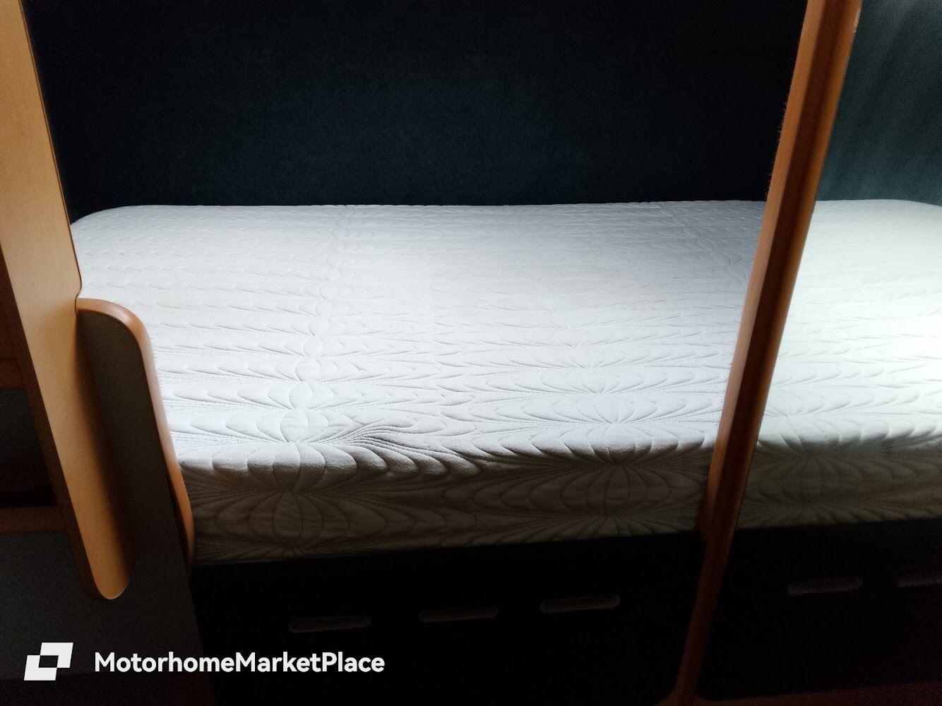 2006 Elddis Autostratus 500 4 Berth Motorhome Located in Carlise
