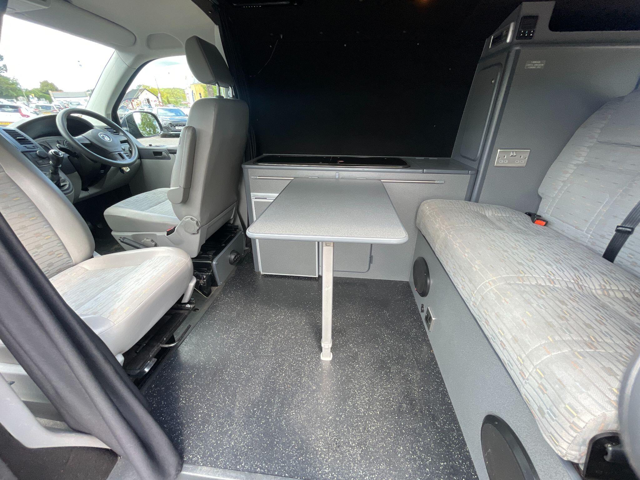 2010 Volkswagen Transporter Camper T5.1  T30 140 TDI SWB