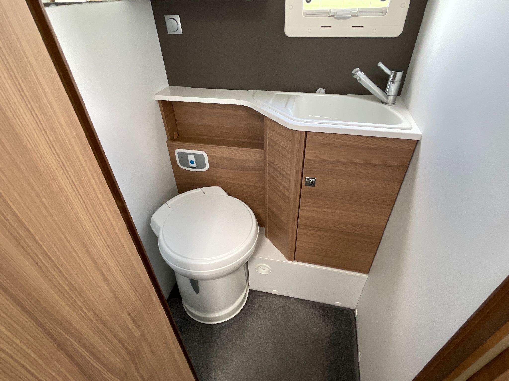 2018 Adria Coral 670 SL Plus
