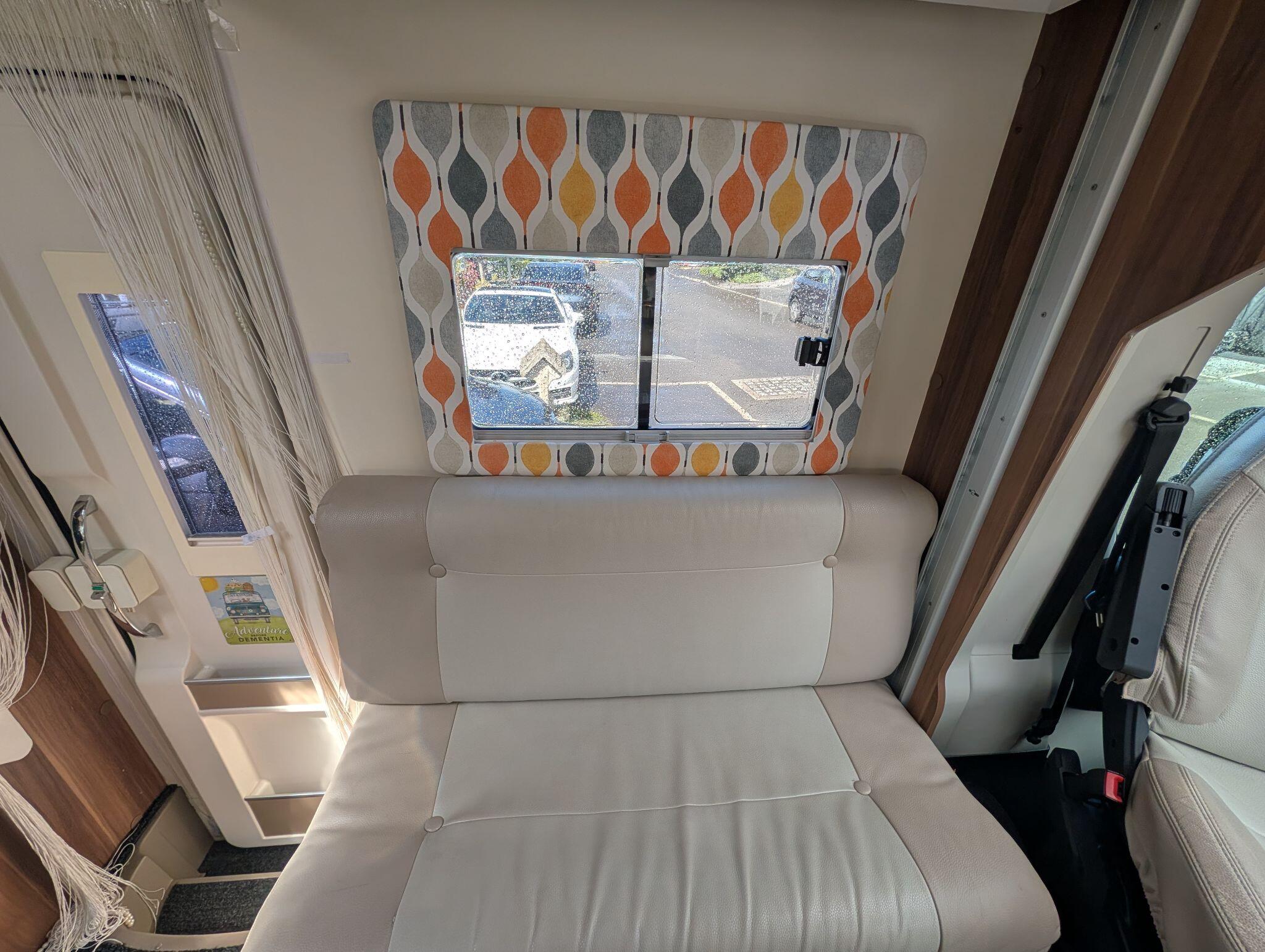 2018 Roller Team T-Line 590