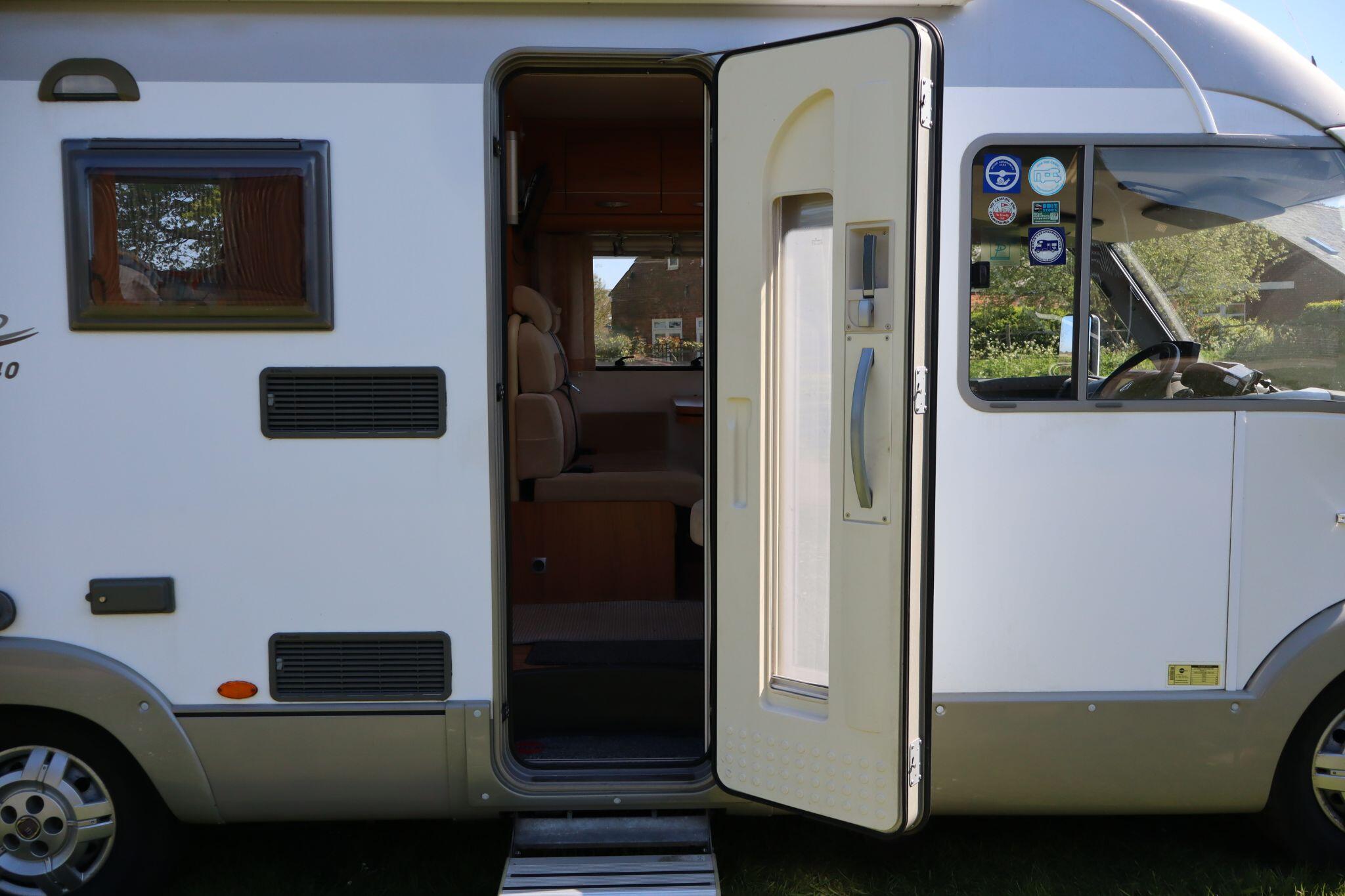 2008 Burstner Aviano i640