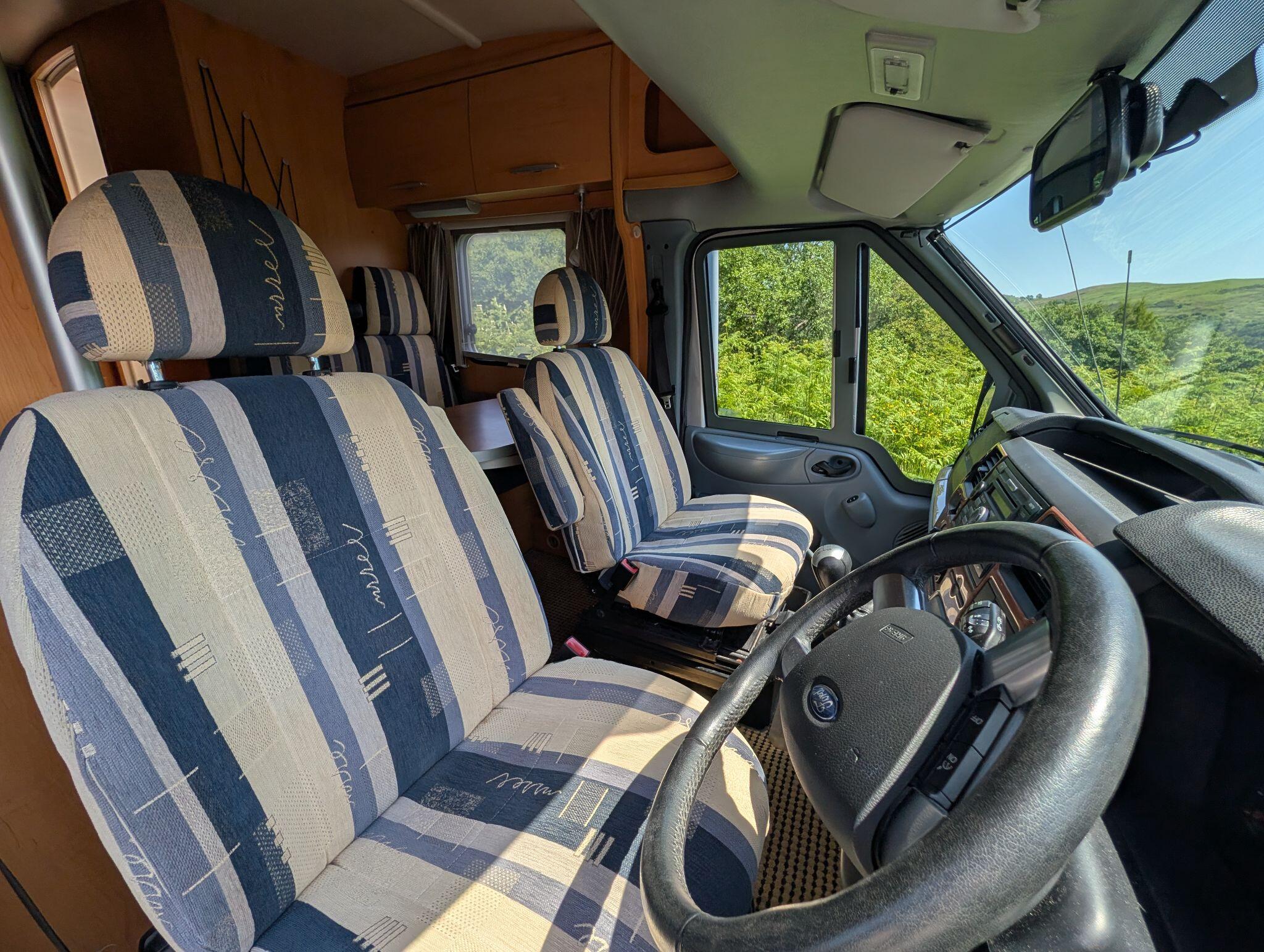 2007 Hymer C522