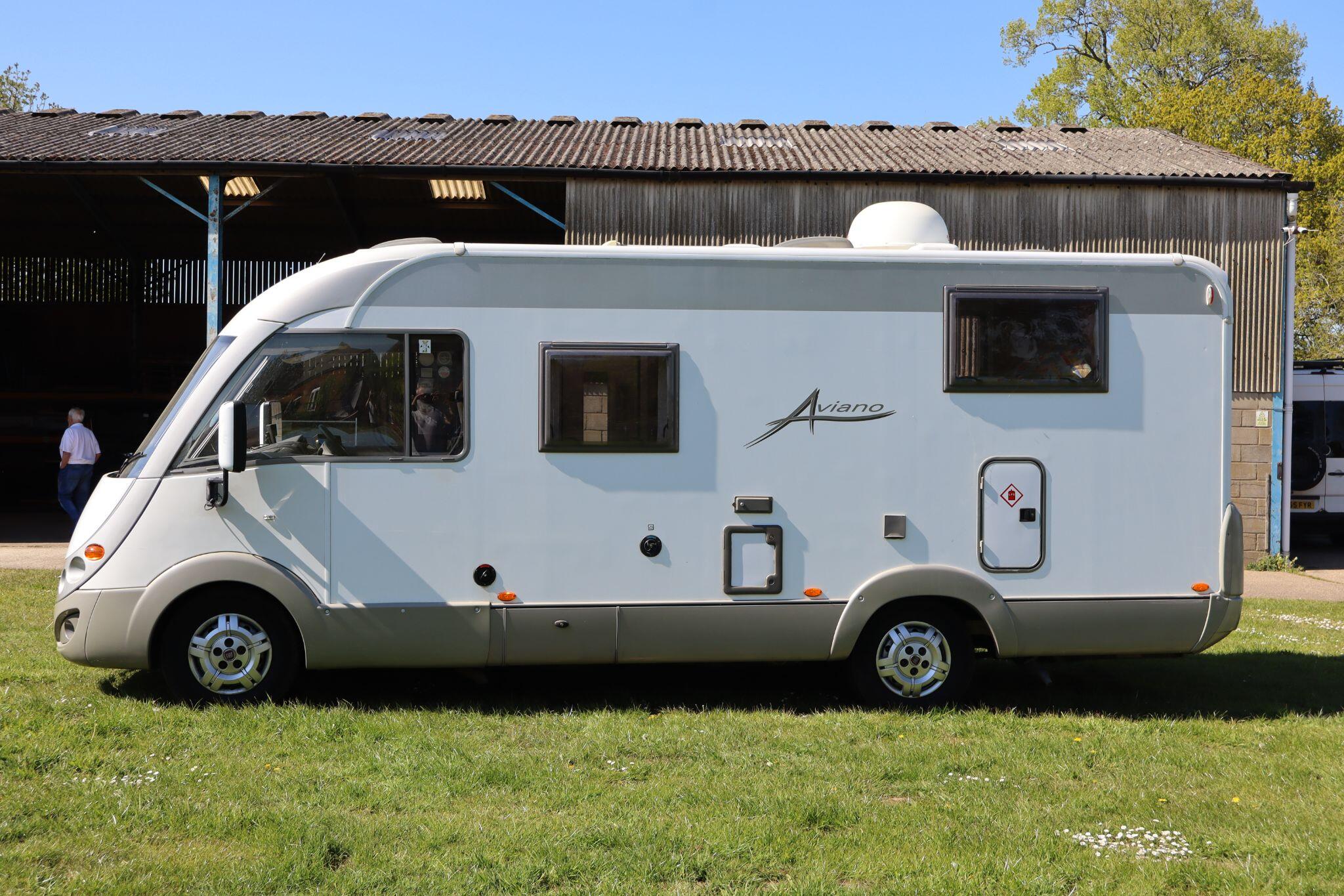 2008 Burstner Aviano i640