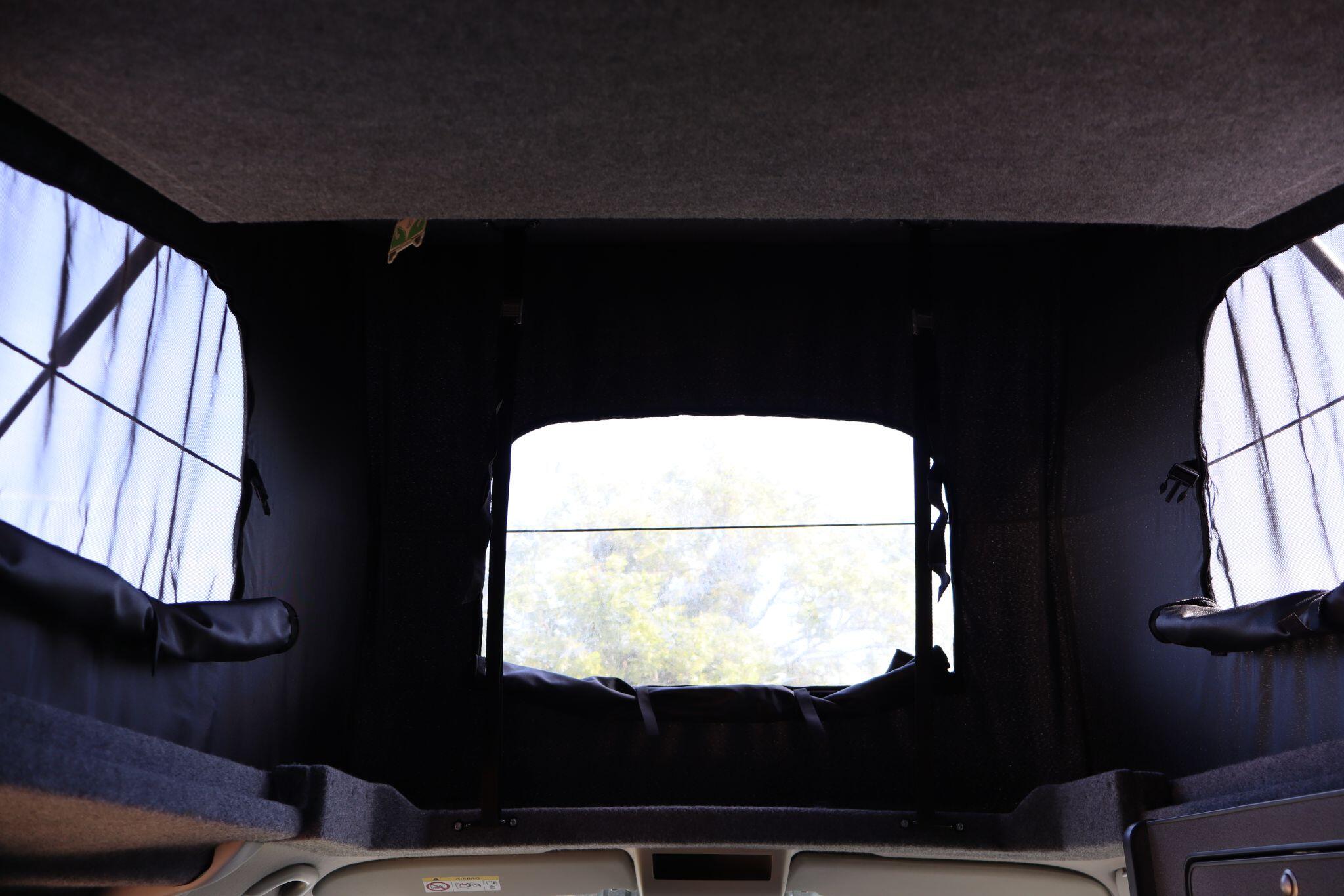 2018 Volkswagen Transporter T28 Highline ‘BIG WAVE’ Campervan