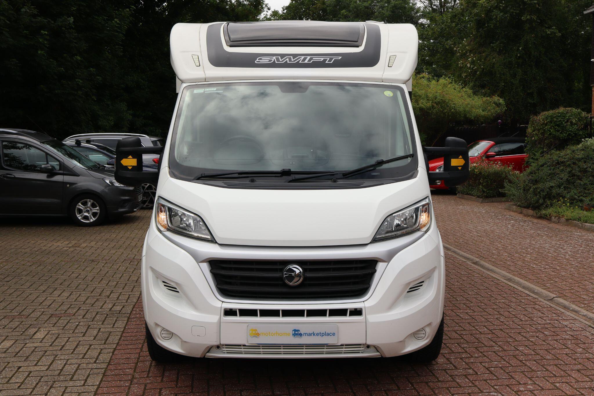 2018 Swift Escape 664