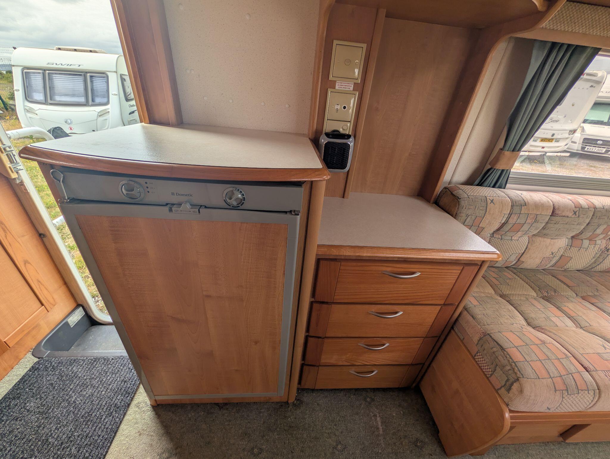 2003 Auto-Trail Cheyenne 630 (Cambelt changed)