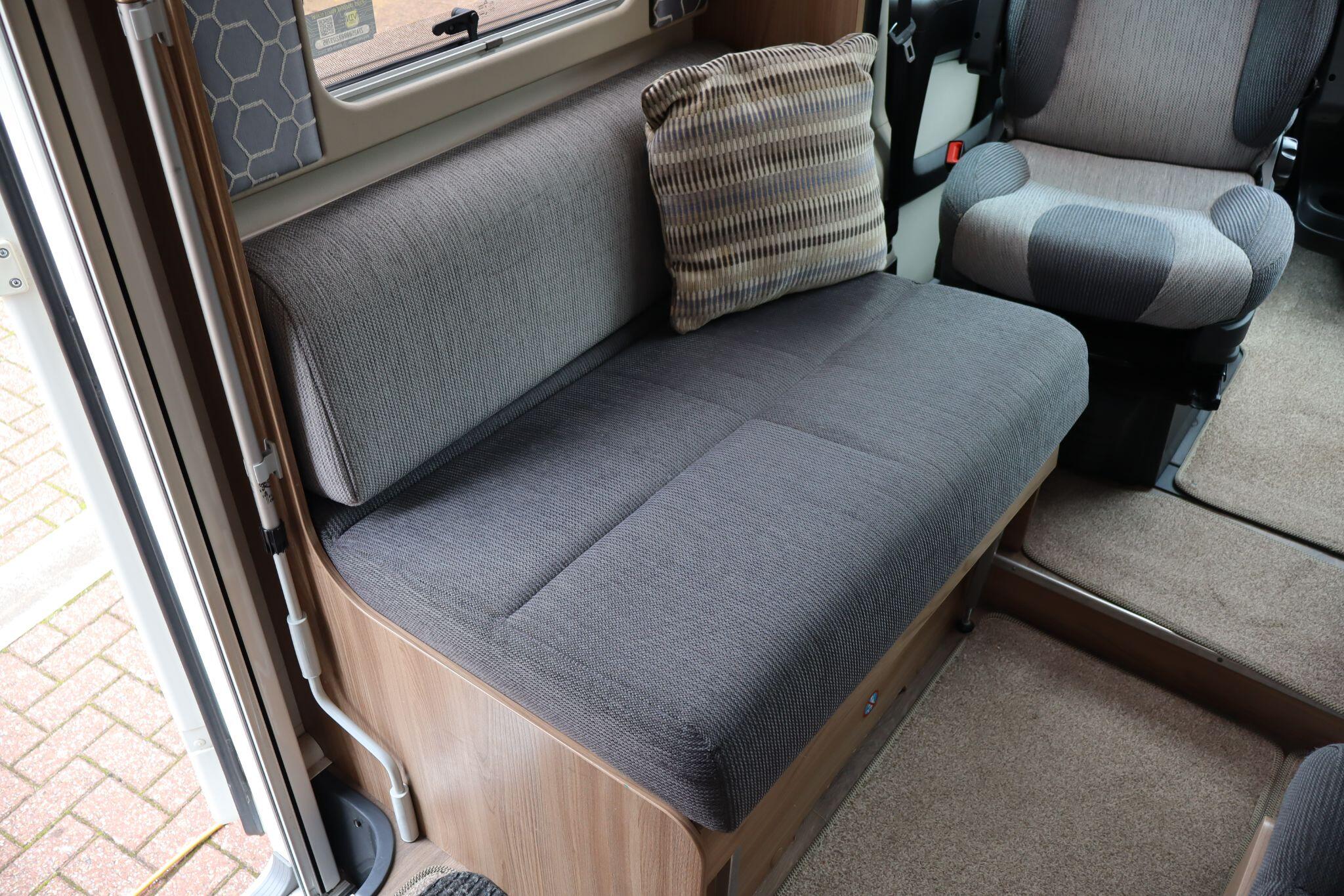 2018 Swift Escape 664