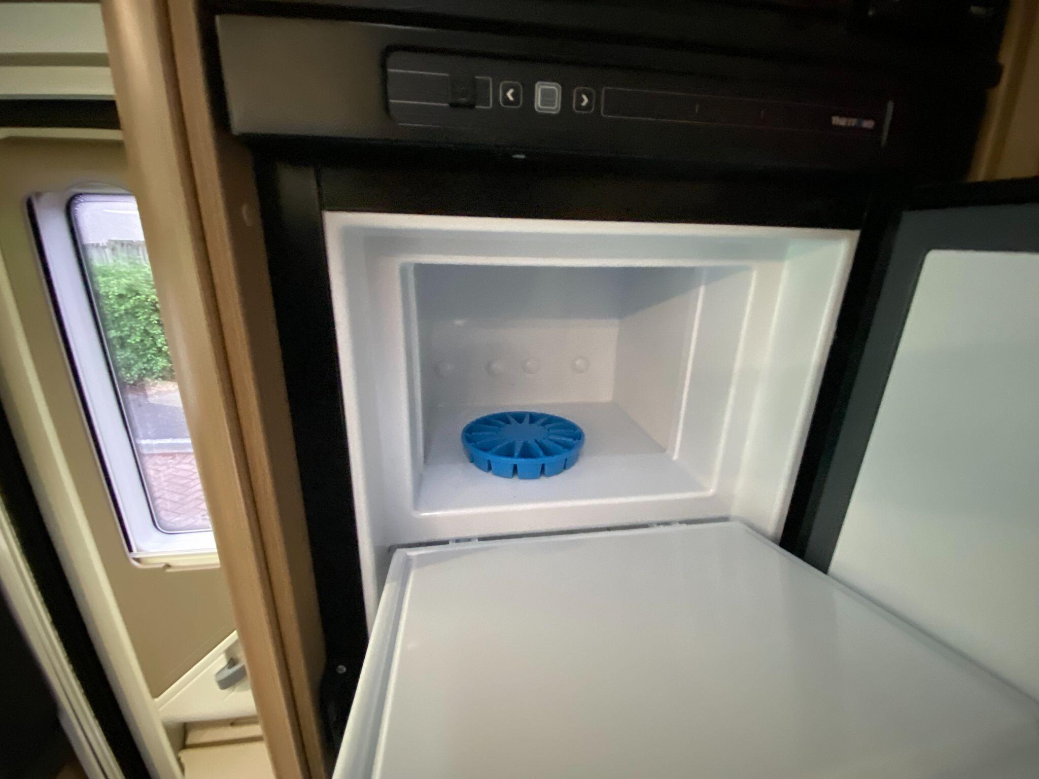 2020 Adria Matrix Supreme DC 670 Located Perth, Scotland