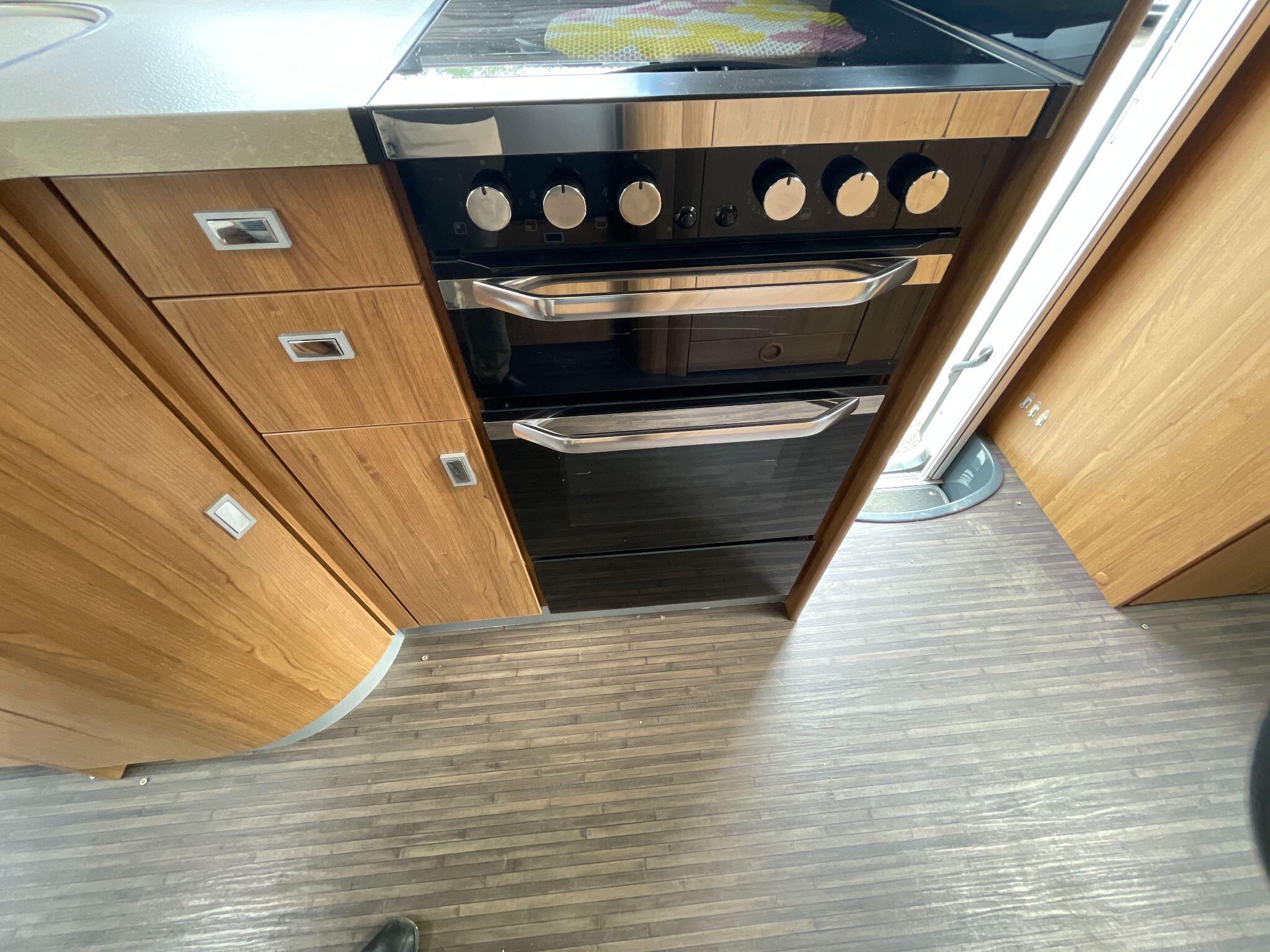 2017 Auto-Trail Apache 634