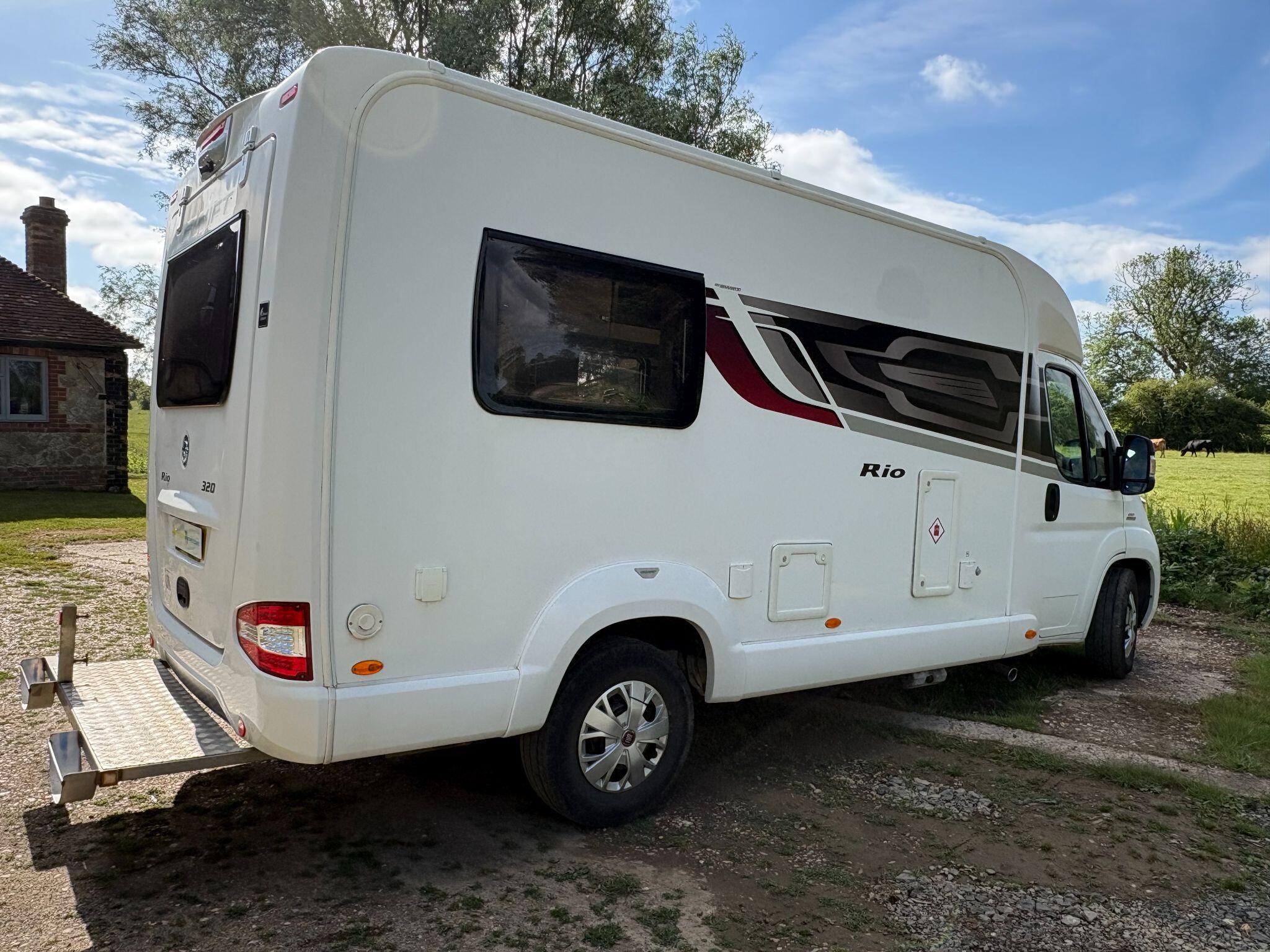 2015 Swift Rio 320