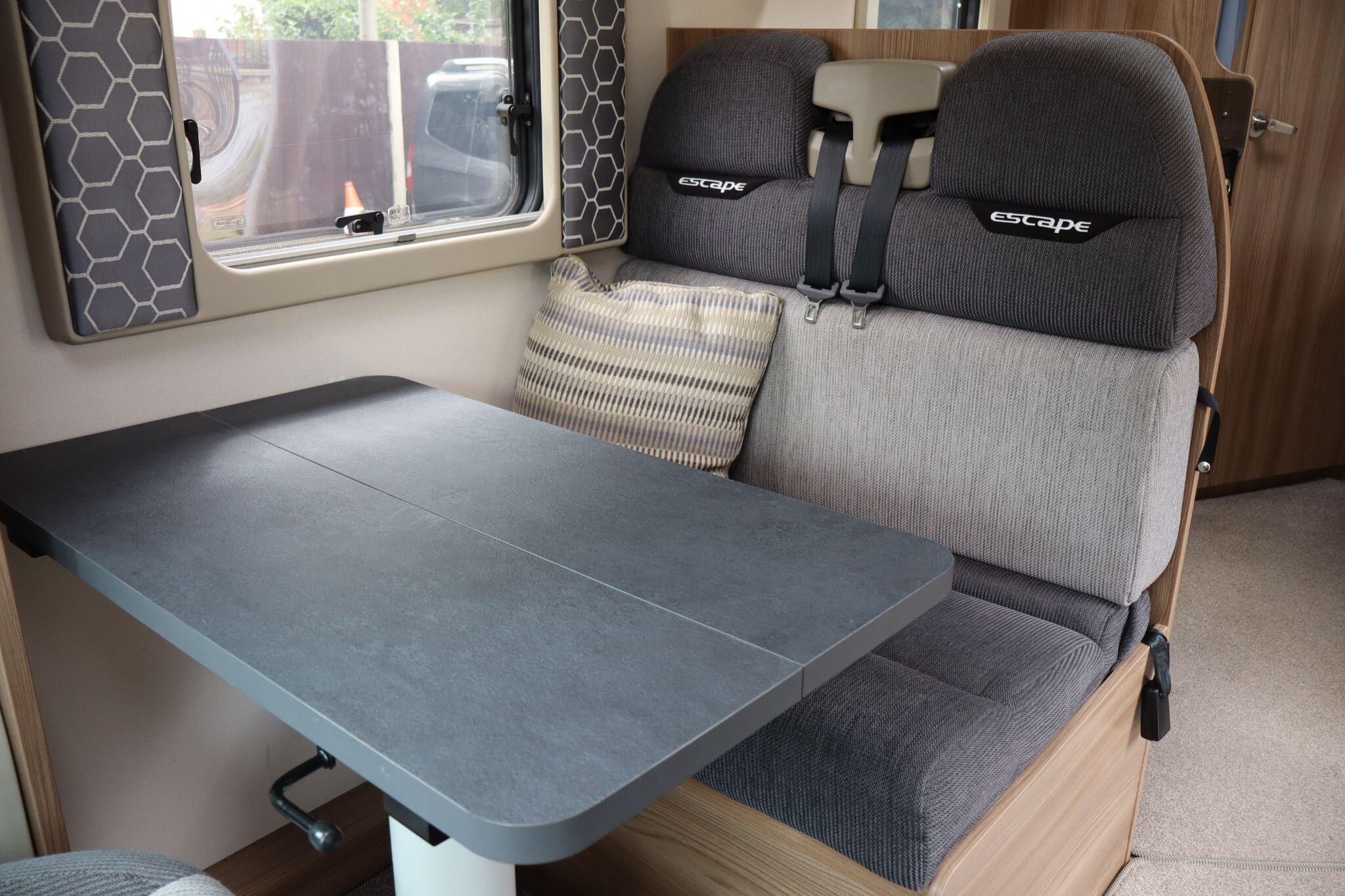 2018 Swift Escape 664
