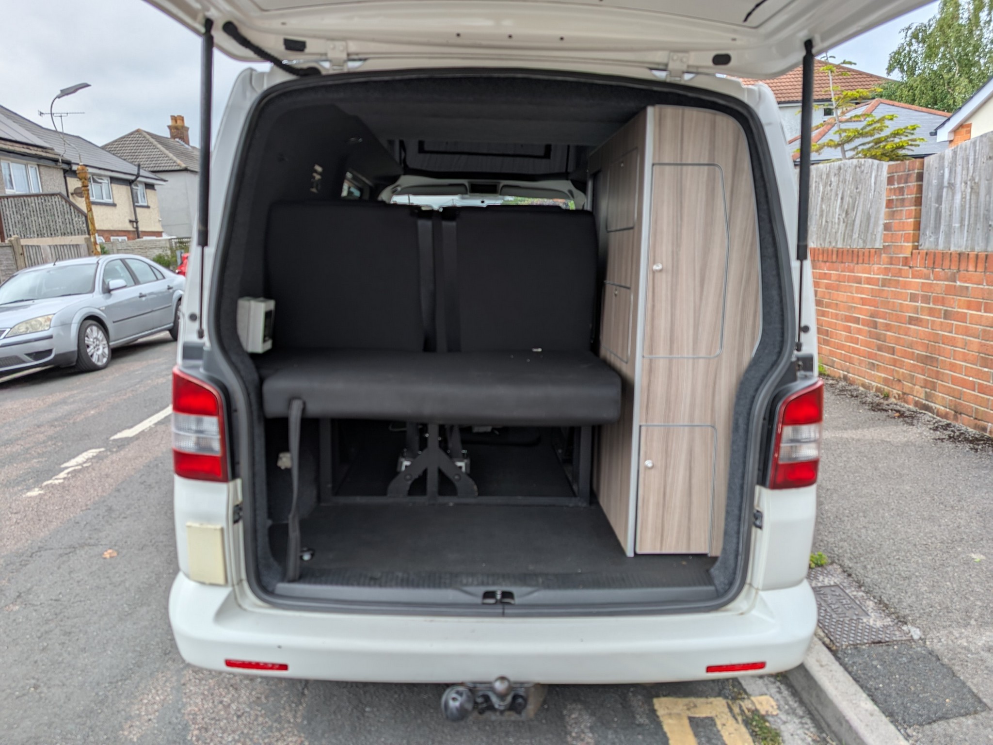 2010 Volkswagen Transporter T5.1 LWB Campervan (140BHP 6Spd Manual)