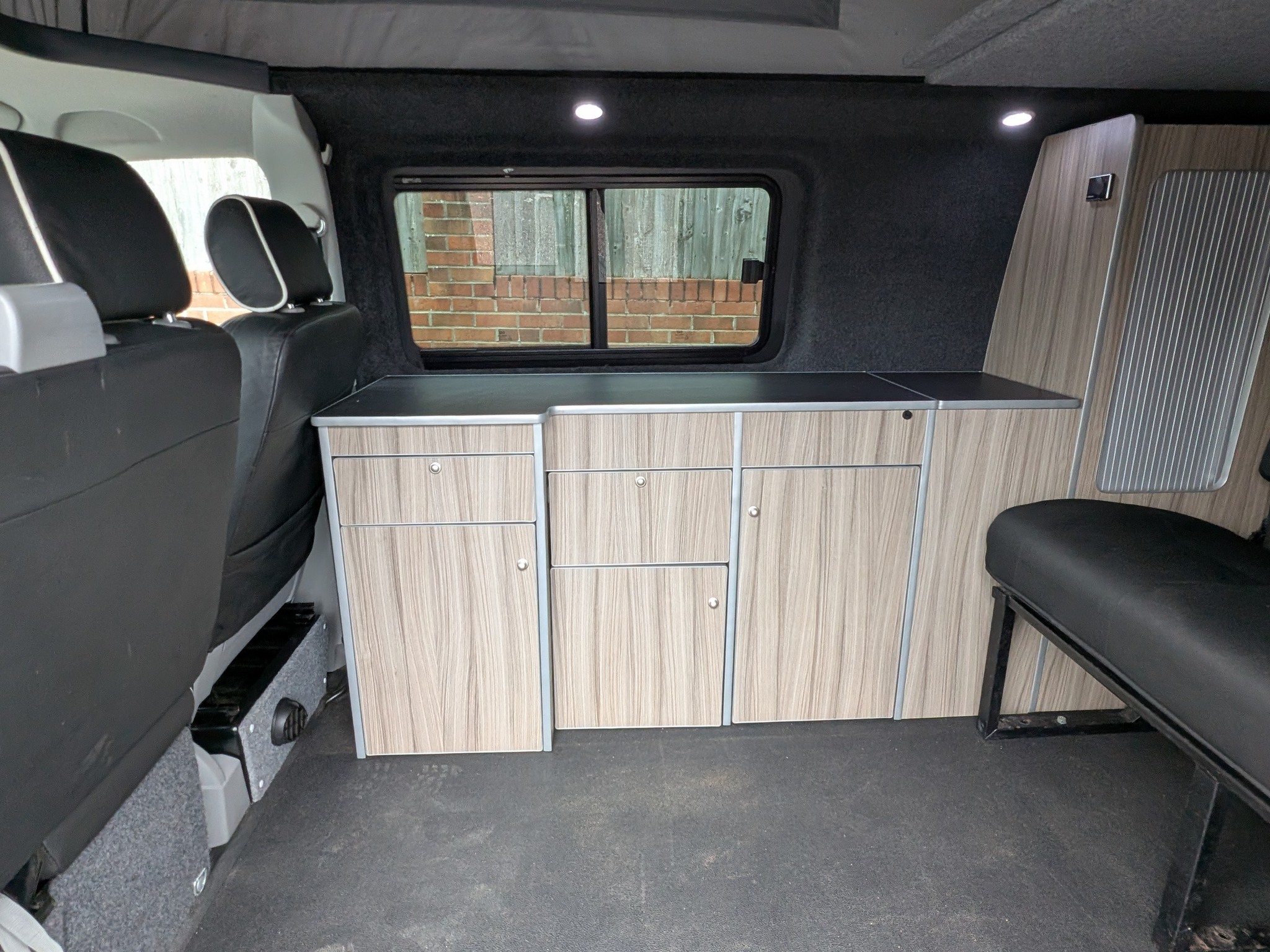 2010 Volkswagen Transporter T5.1 LWB Campervan (140BHP 6Spd Manual)