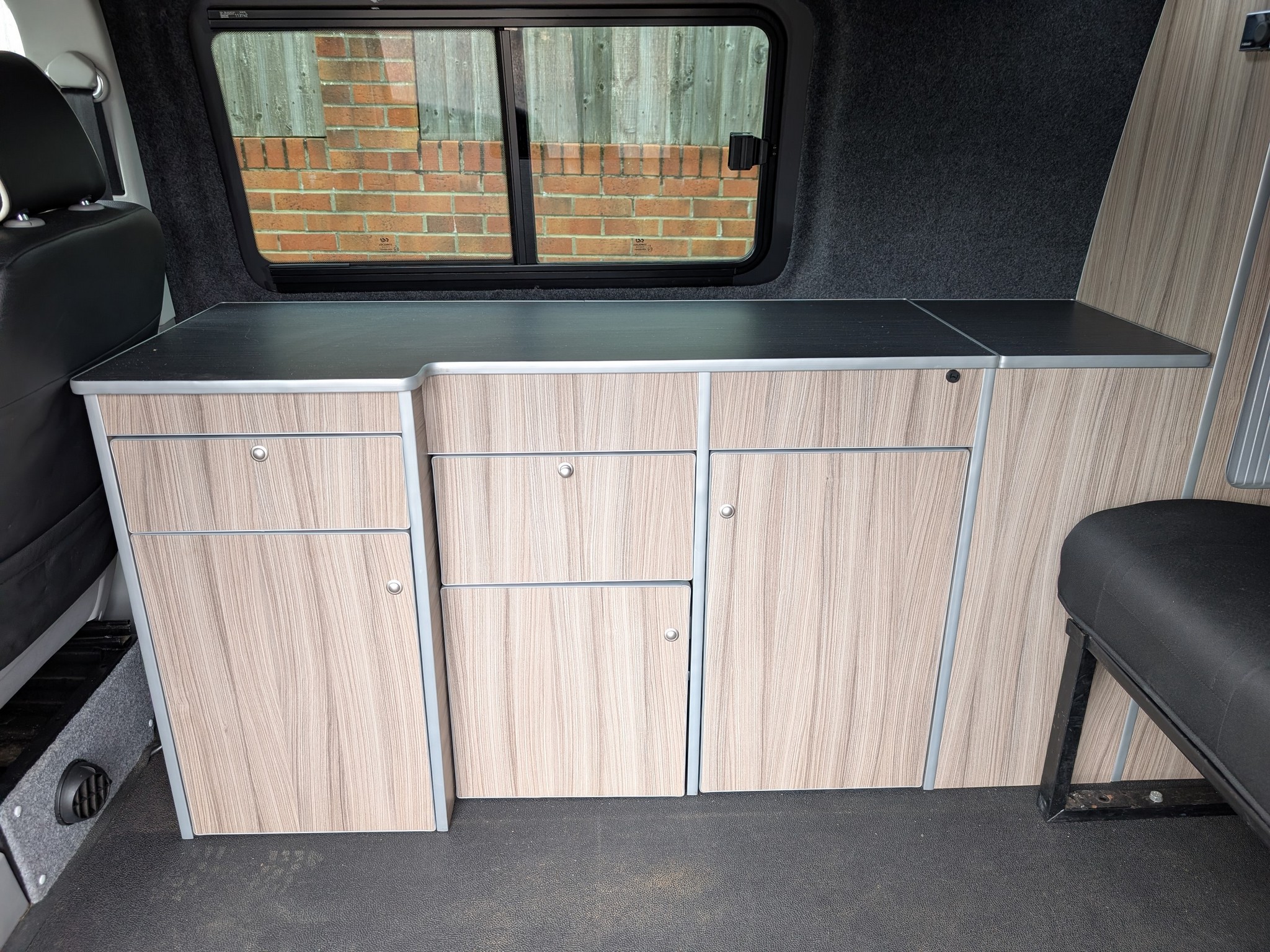 2010 Volkswagen Transporter T5.1 LWB Campervan (140BHP 6Spd Manual)