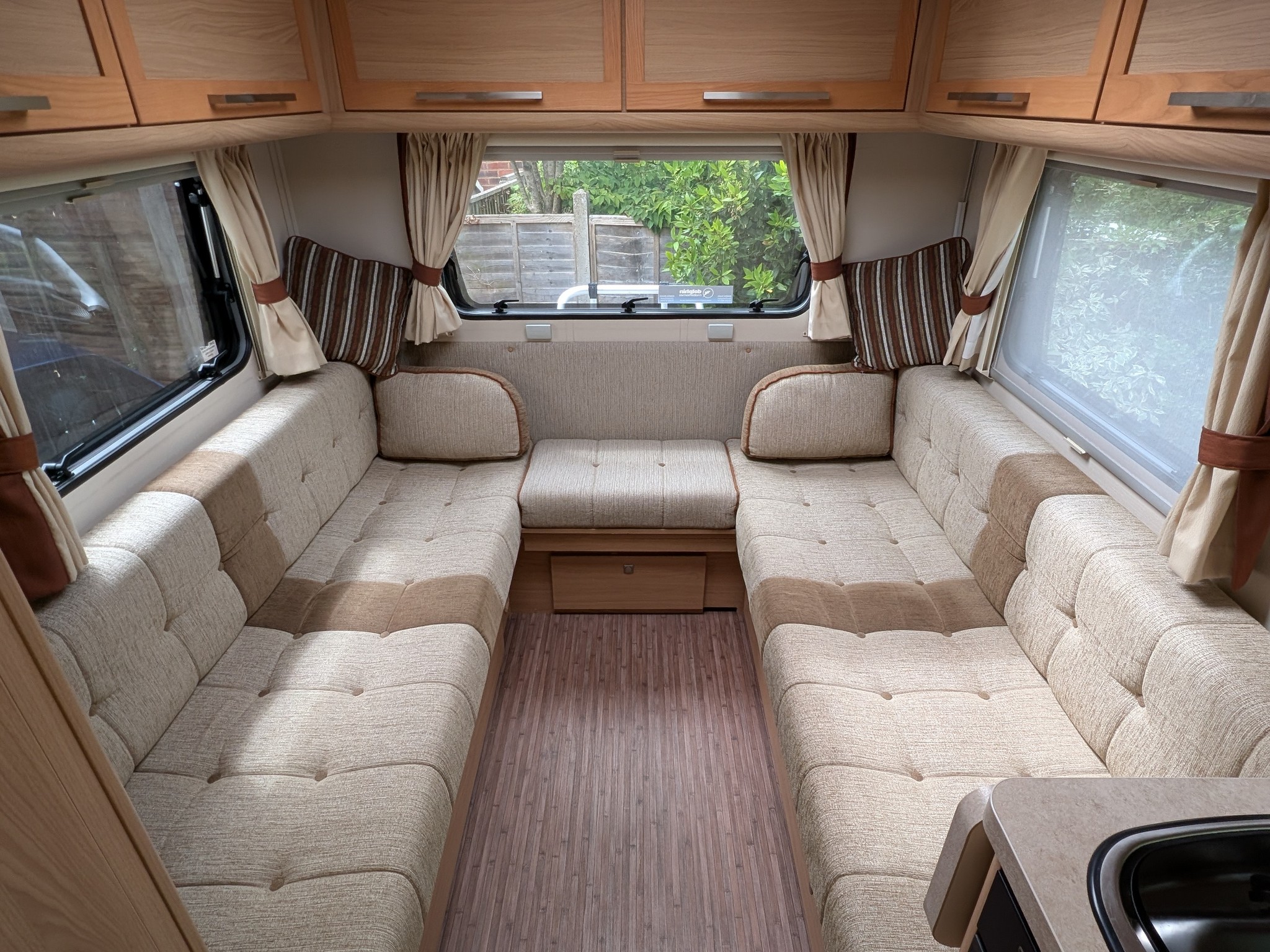 2012 Elddis Autoquest 140