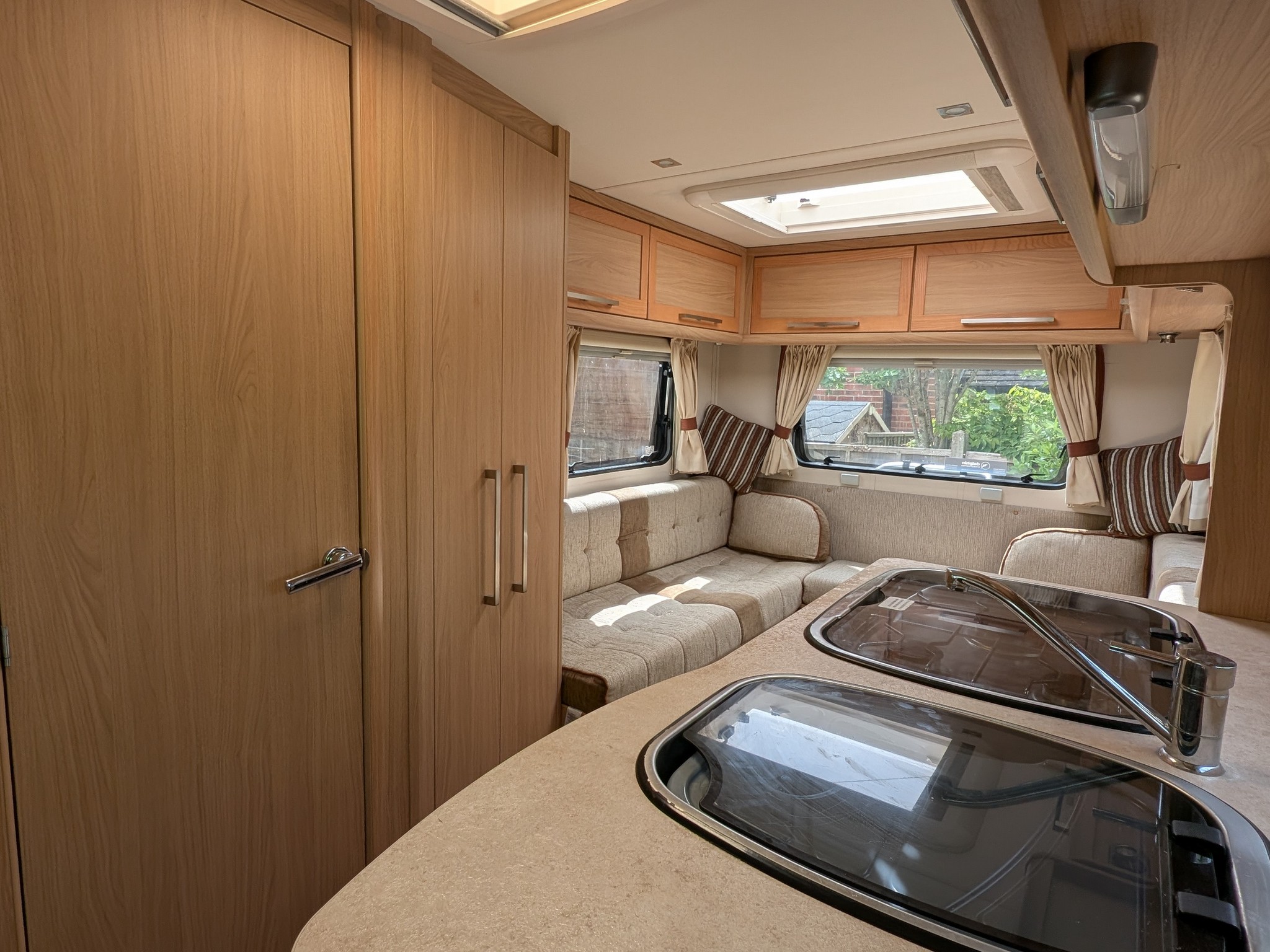 2012 Elddis Autoquest 140