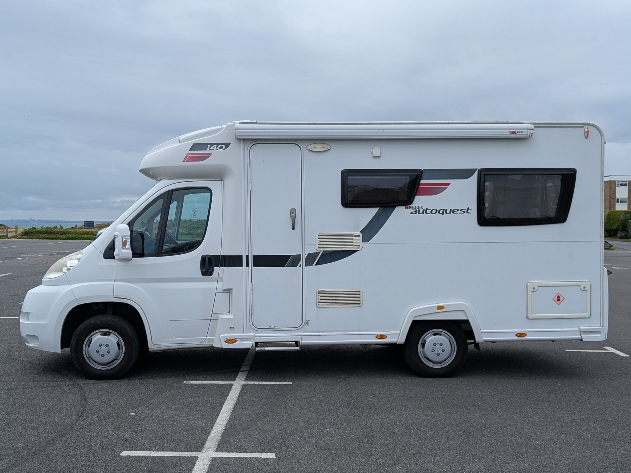 2012 Elddis Autoquest 140