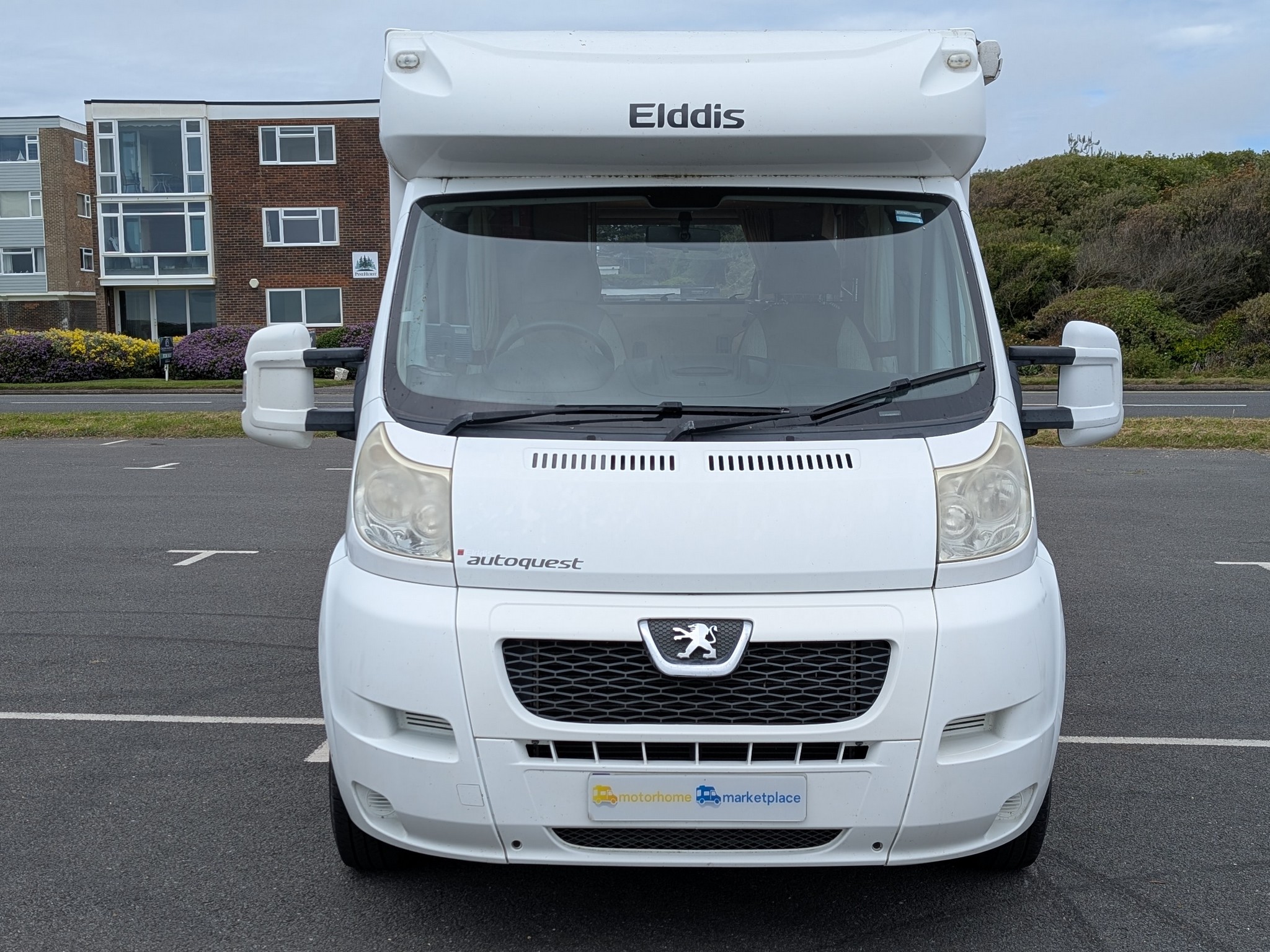 2012 Elddis Autoquest 140