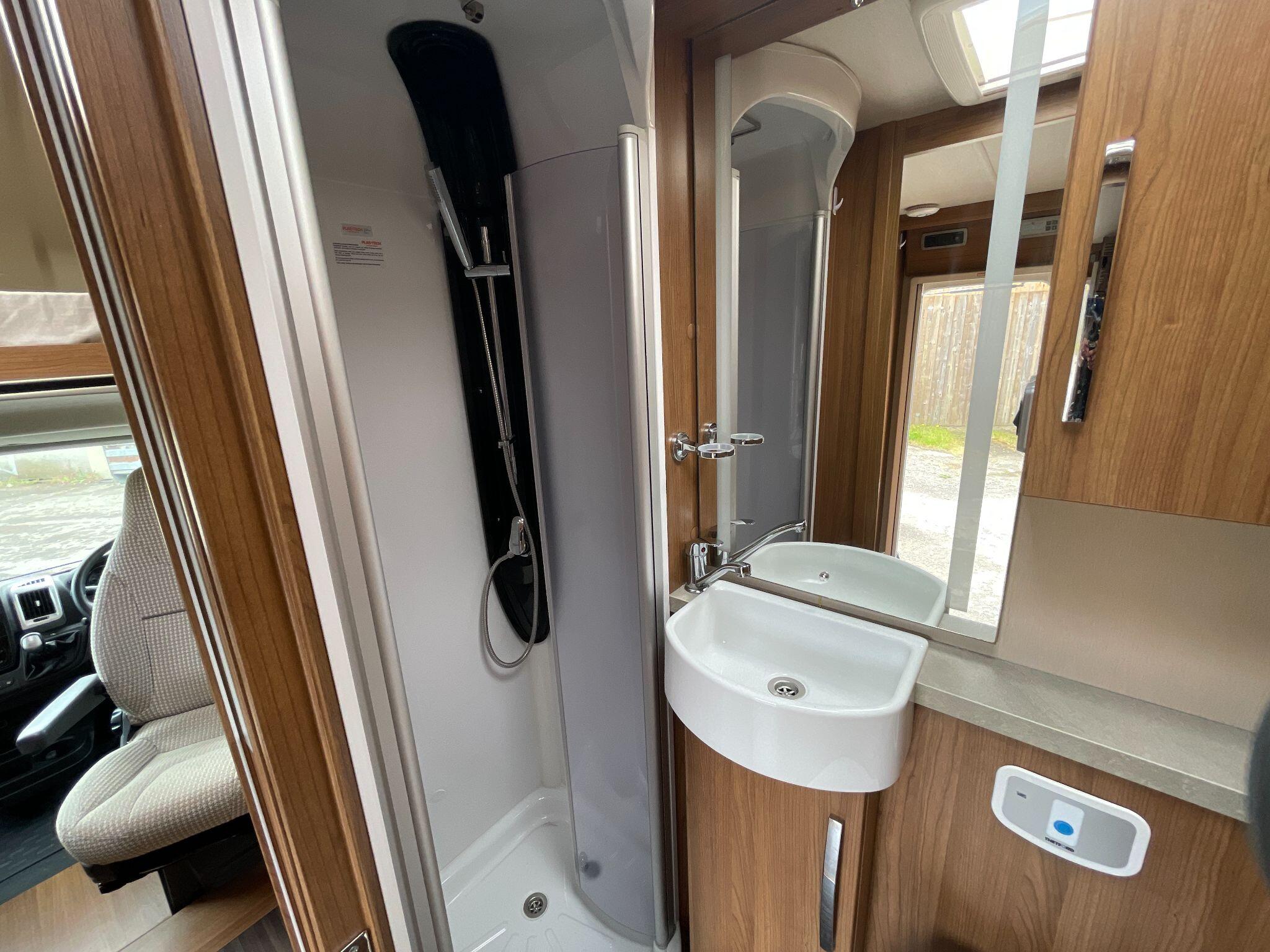 2017 Auto-Trail Apache 634