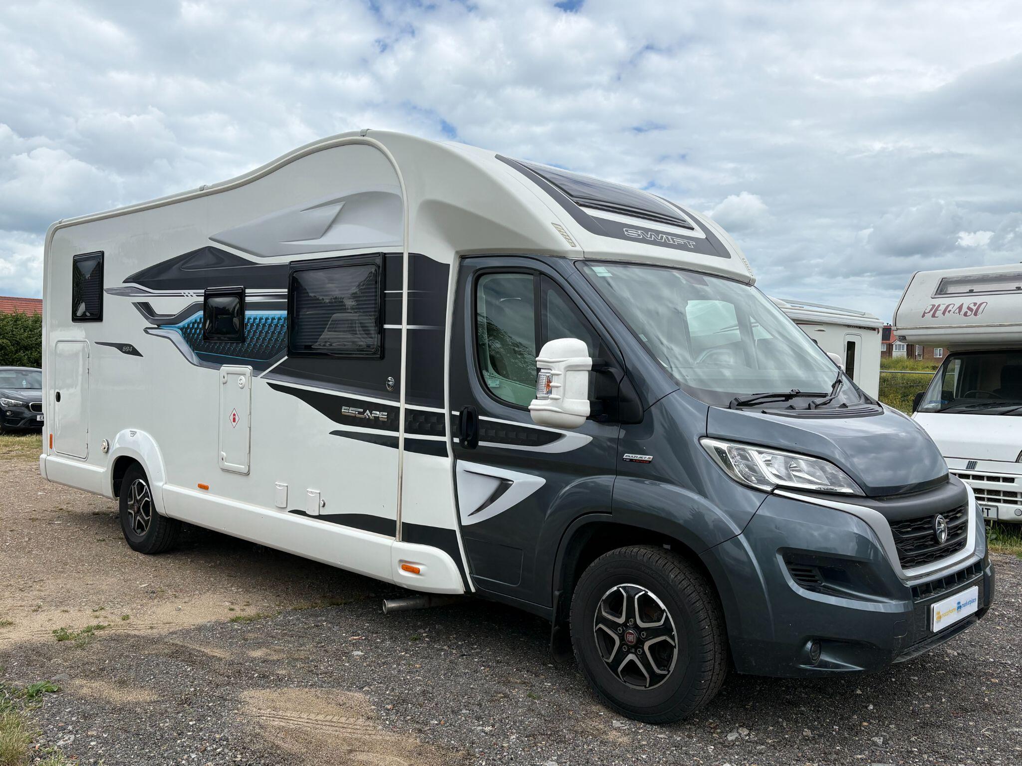 2022 Swift Escape 694