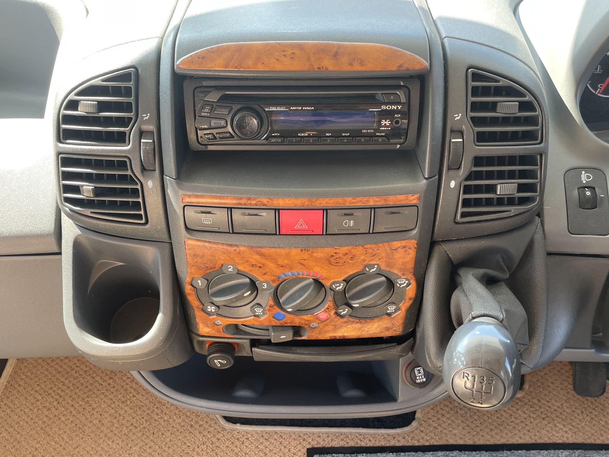 2005 Auto-Sleepers Inca EK