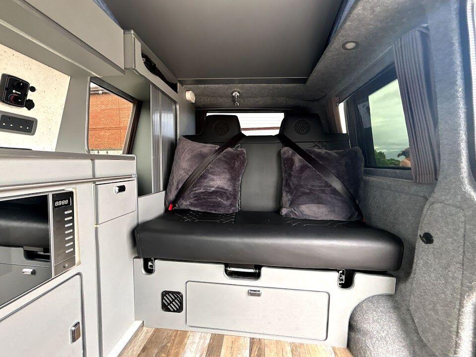2021 Volkswagen Transporter T6.1 T28 Hi Line TDI Campervan Located in Merseyside