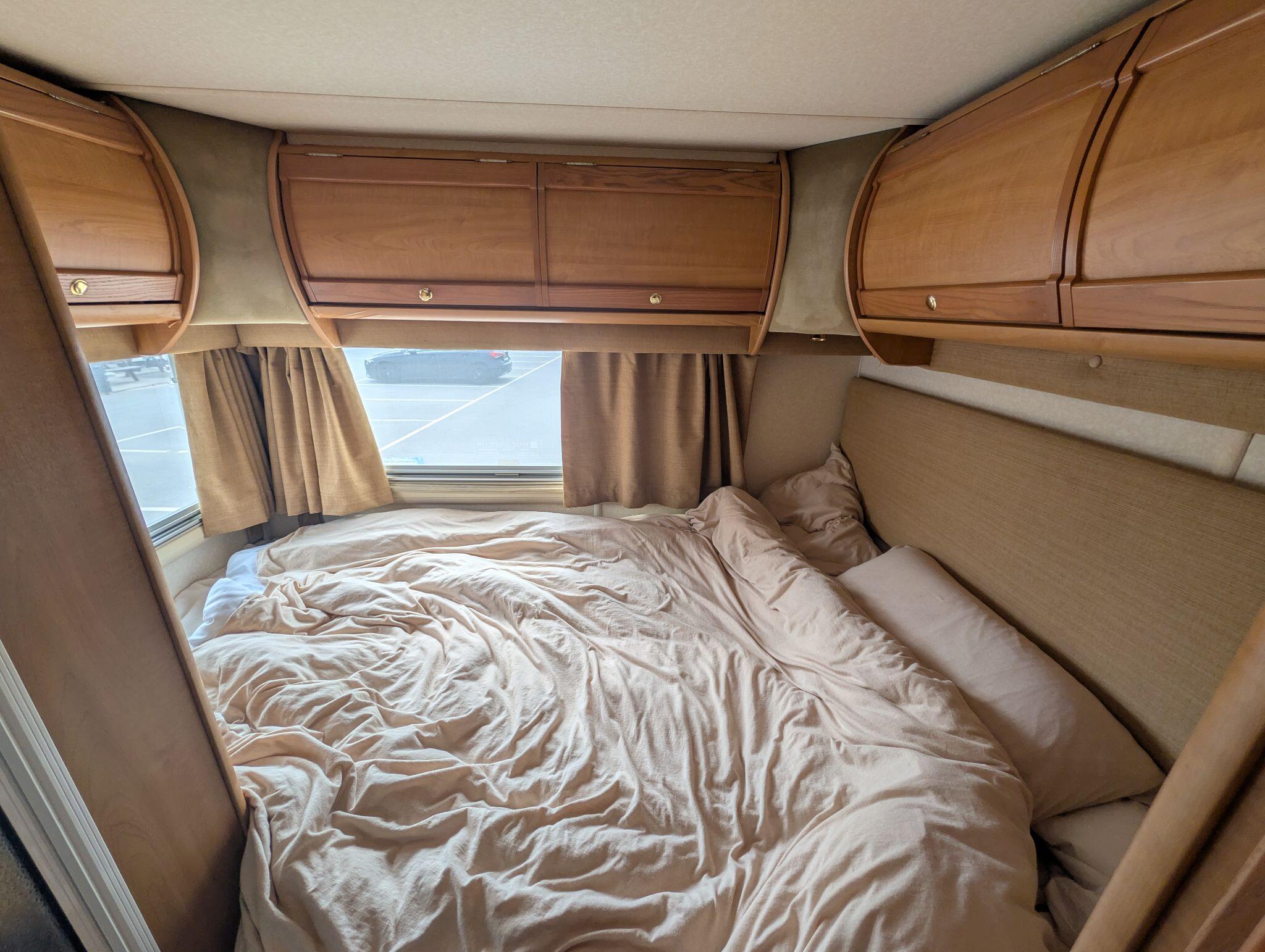 2001 Auto-Trail Chieftain Off grid