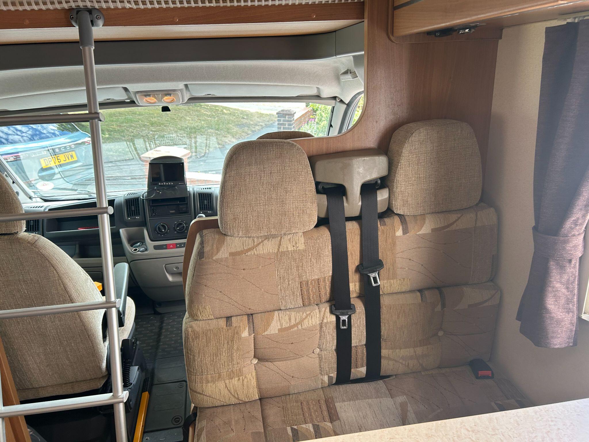 2010 Swift Escape 686