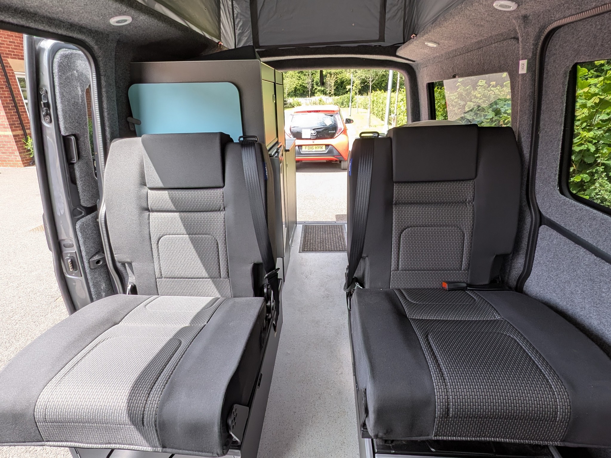 2020 Volkswagen Transporter T6.1 LWB Campervan (Thetford Toilet, Twin Singles)