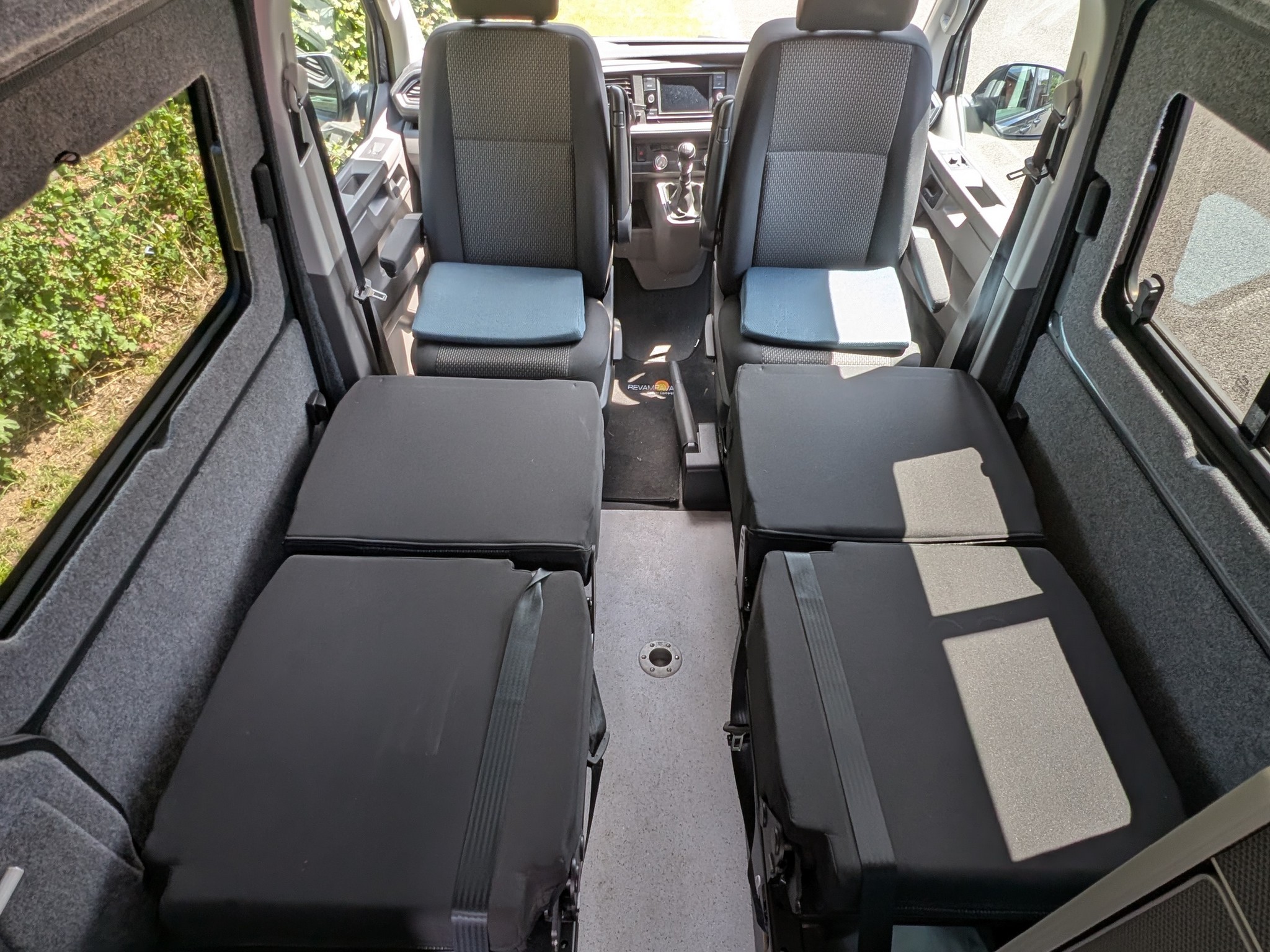 2020 Volkswagen Transporter T6.1 LWB Campervan (Thetford Toilet, Twin Singles)