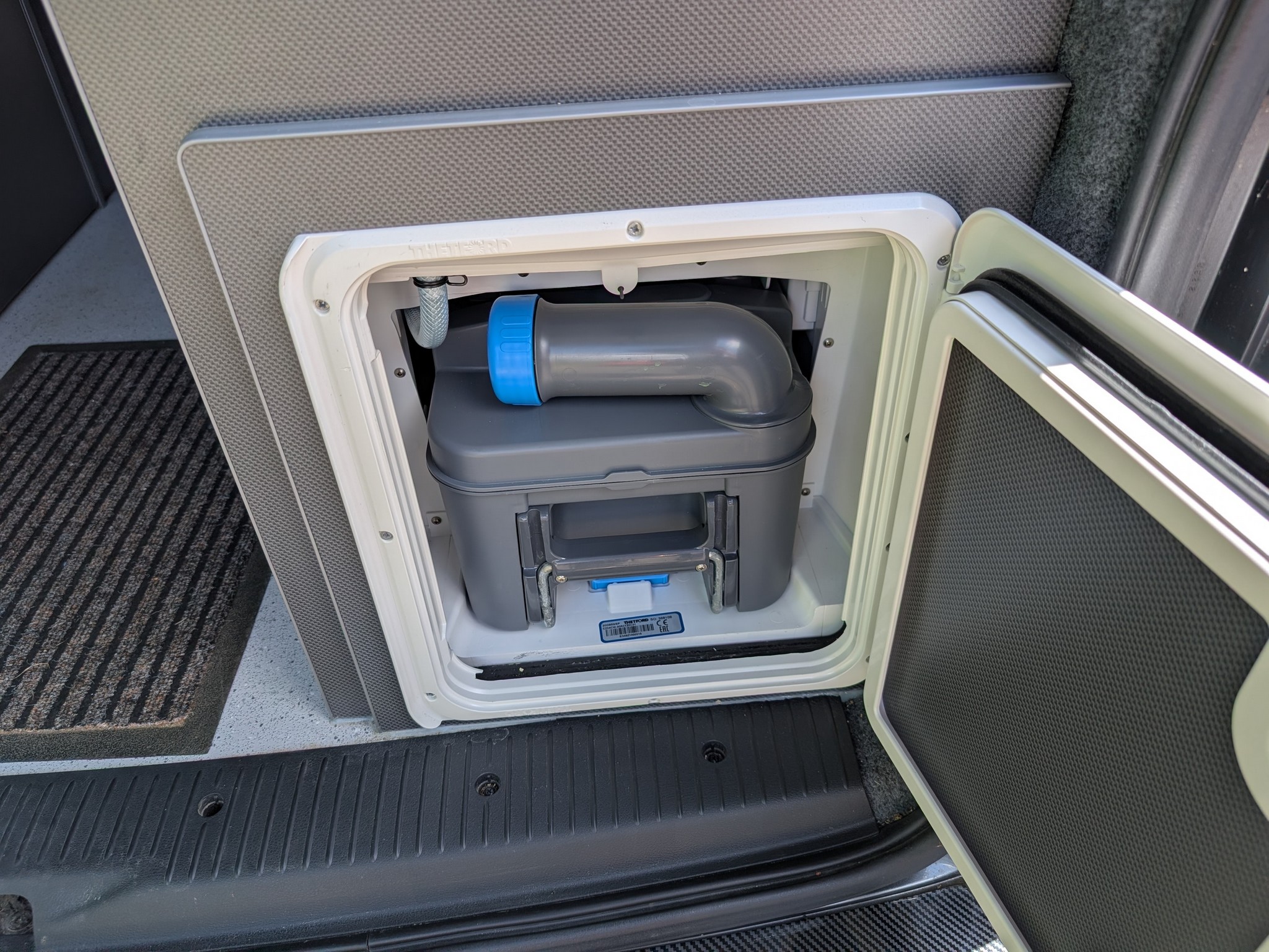 2020 Volkswagen Transporter T6.1 LWB Campervan (Thetford Toilet, Twin Singles)