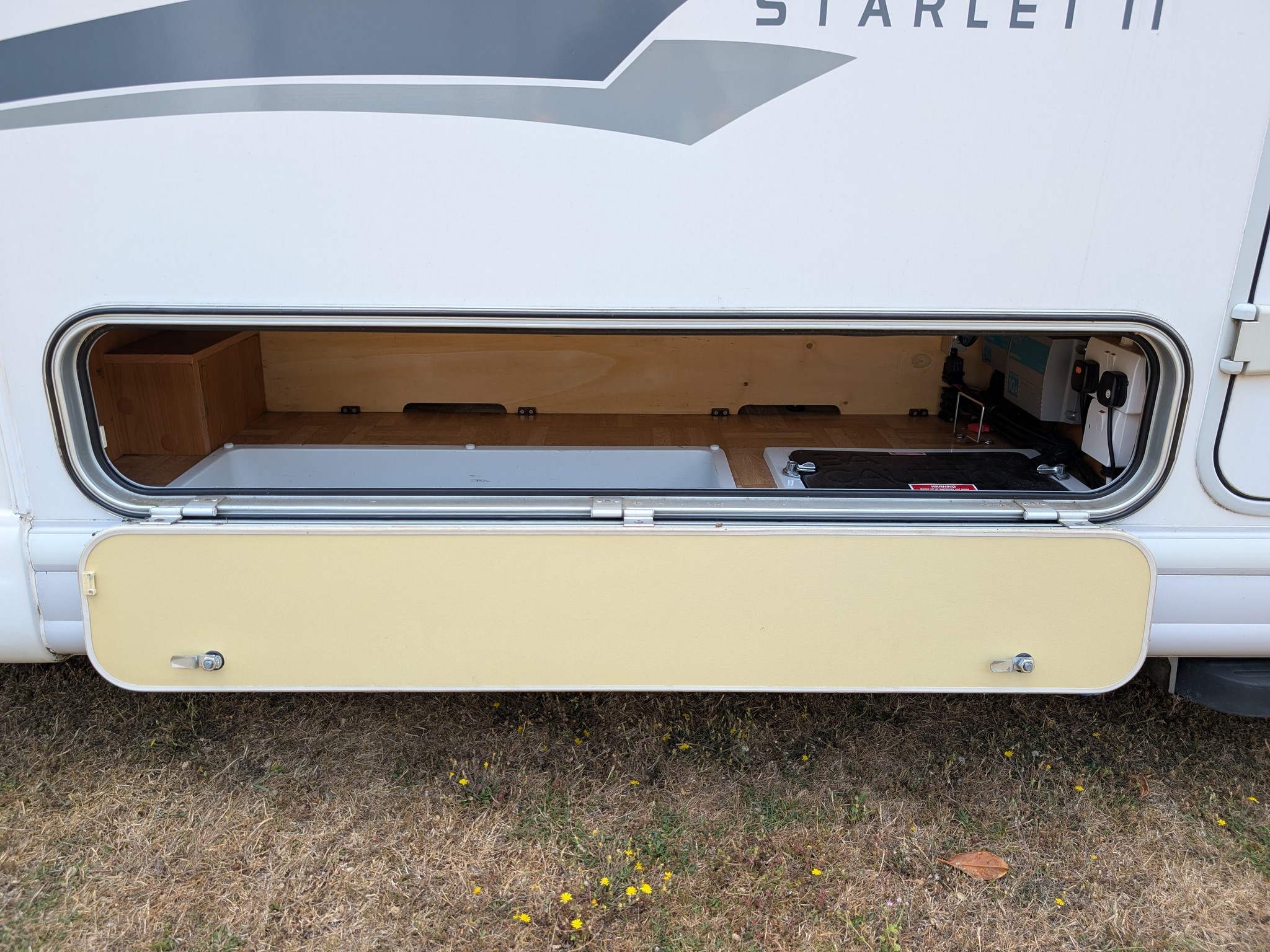 2006 Autocruise Starlet II