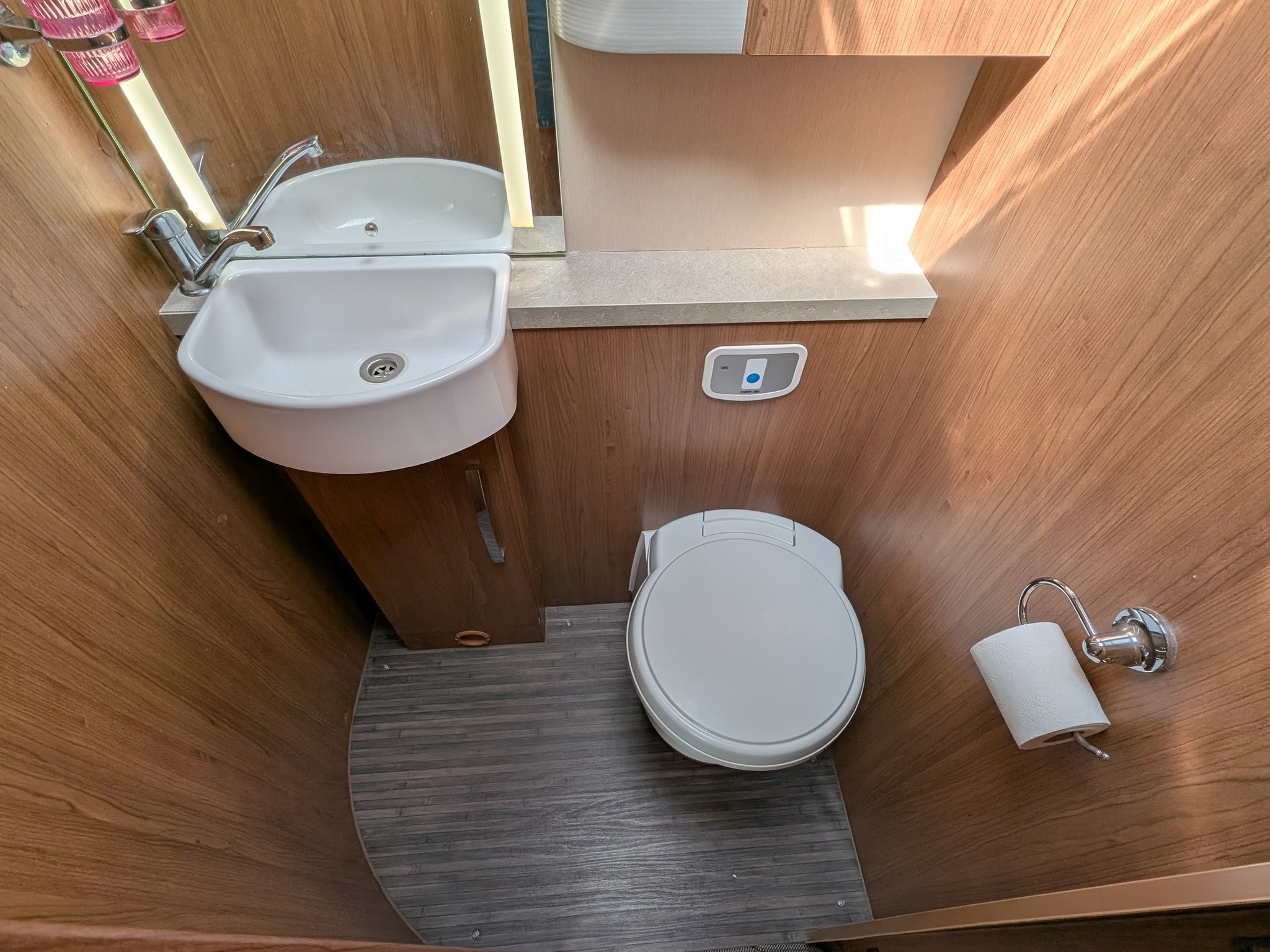 2017 Auto-Trail Frontier Comanche