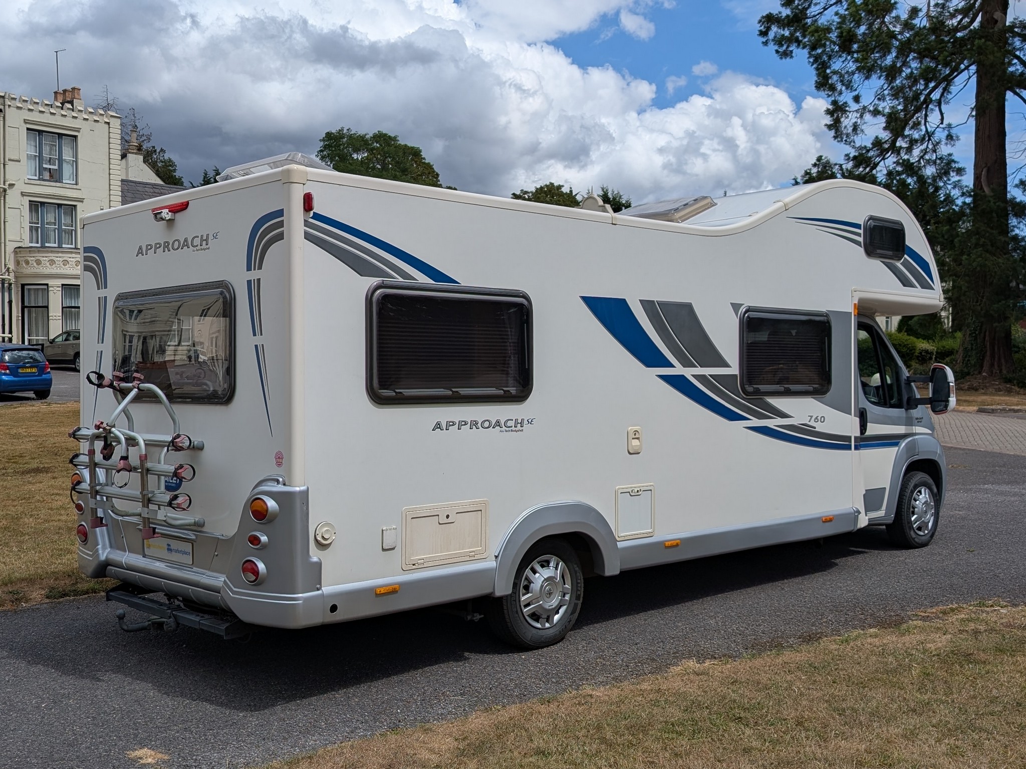 2013 Bailey Approach SE 760