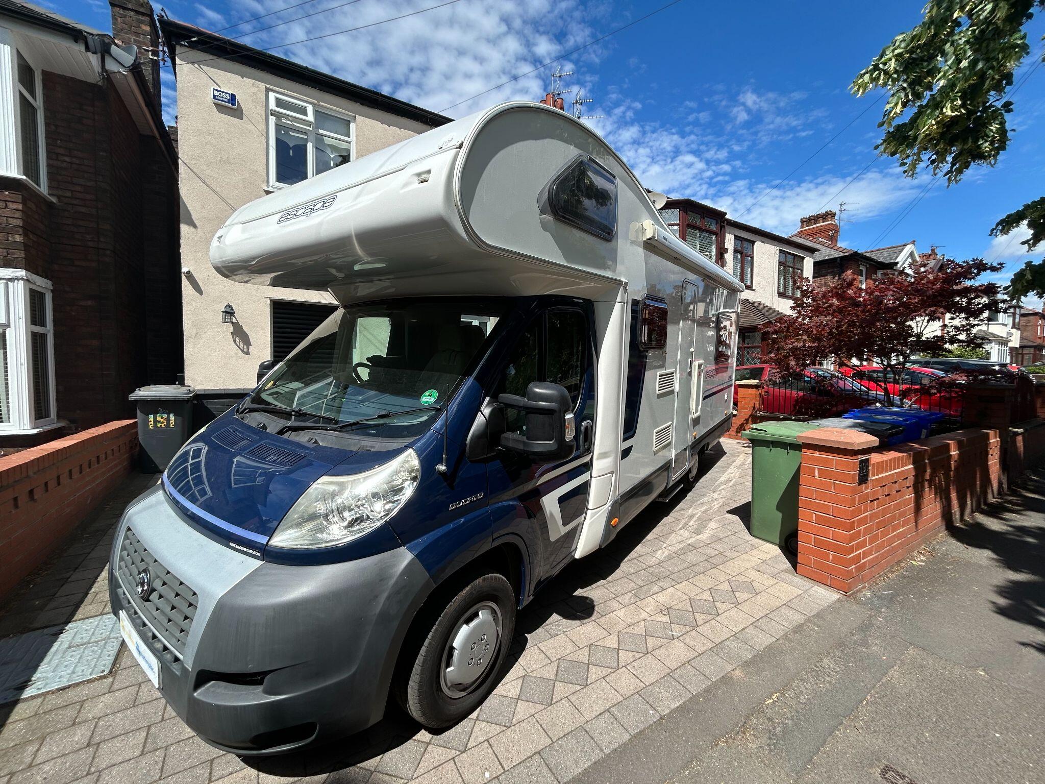 2010 Swift Escape 686