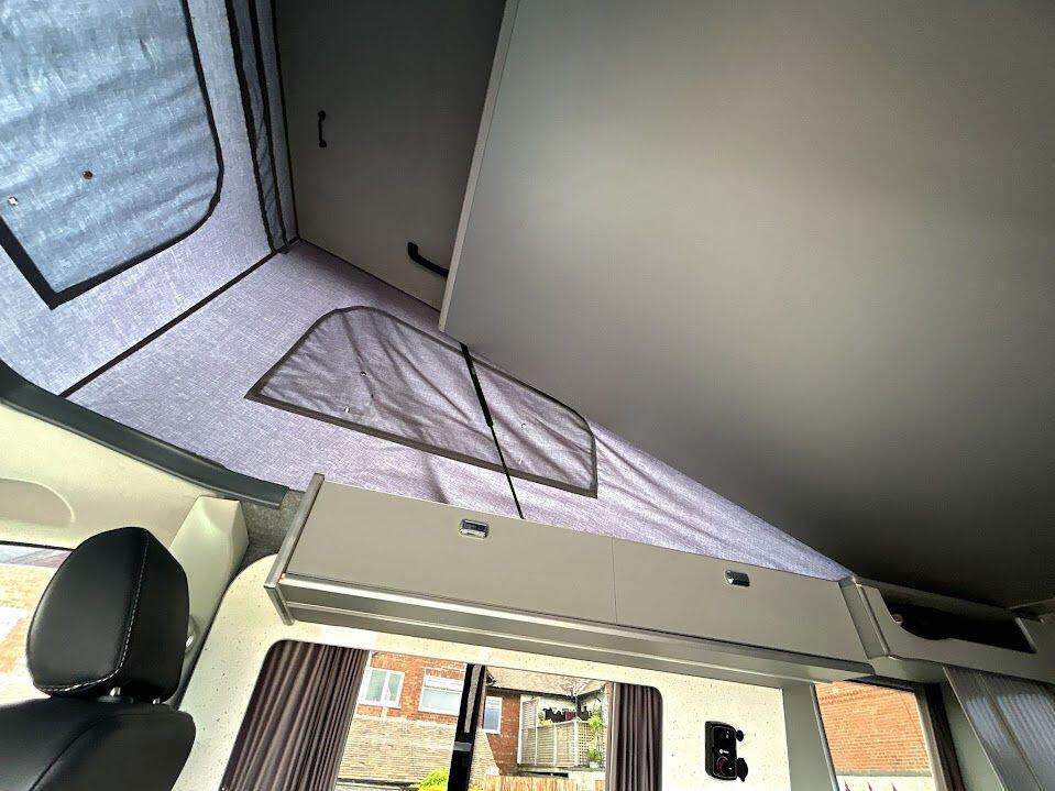 2021 Volkswagen Transporter T6.1 T28 Hi Line TDI Campervan Located in Merseyside