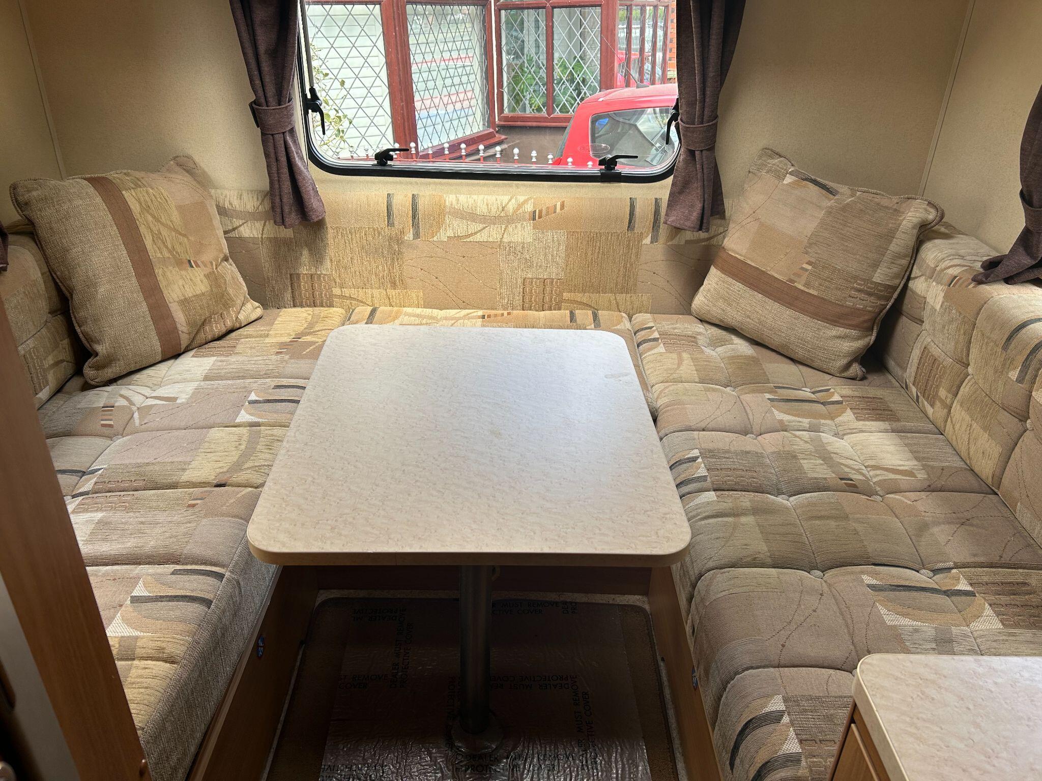 2010 Swift Escape 686