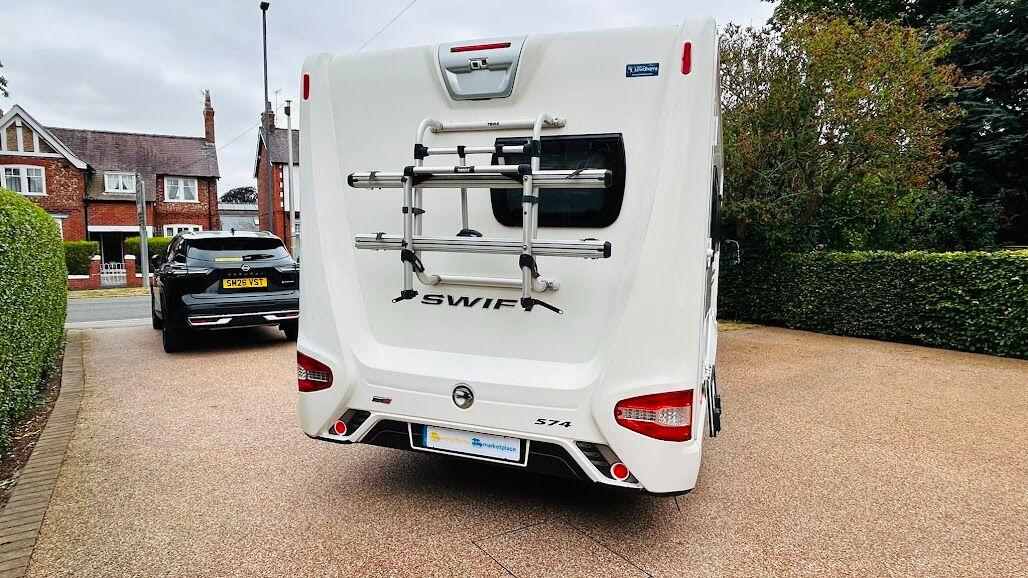 2018 Swift Bessacarr 574 Hi-Style 4 berth Luxury Motorhome Located in Northallerton