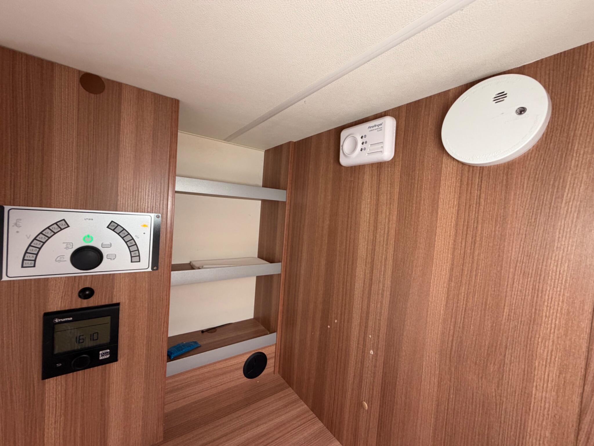 2017 Weinsberg Caraloft 700 Meh