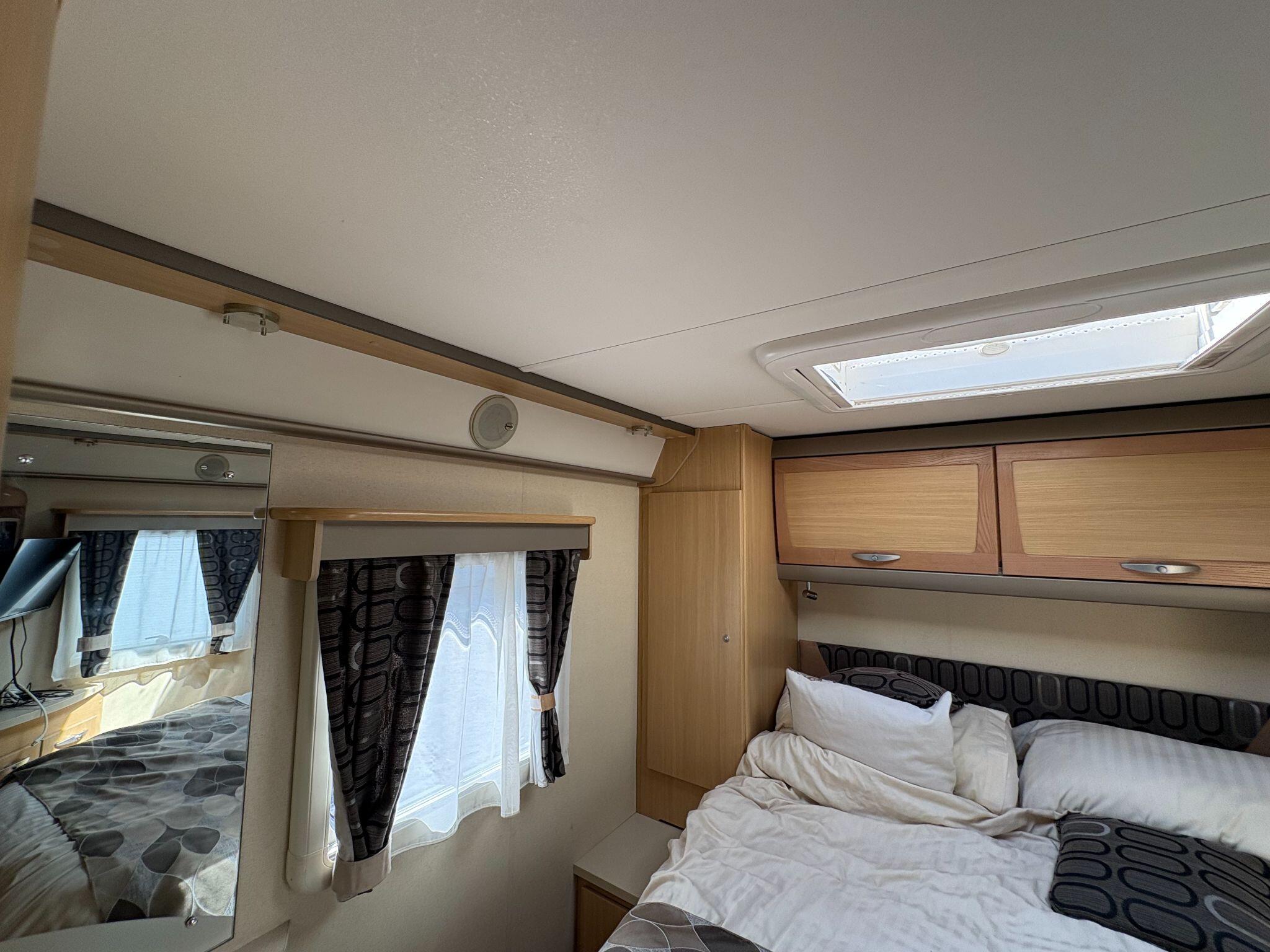 2011 Bessacarr E769
